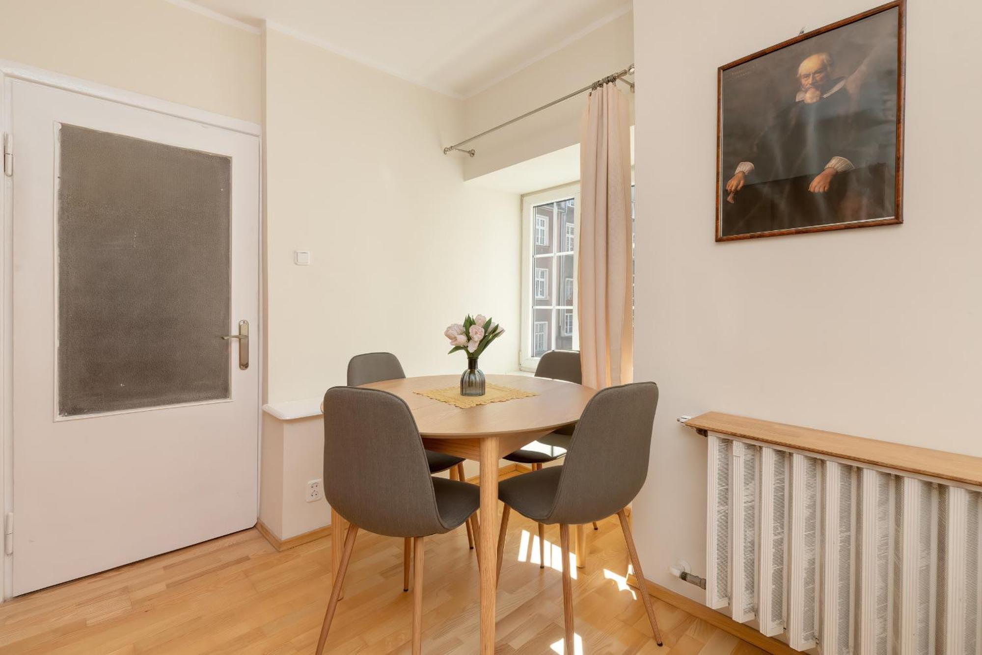 Elegancki & Przestronny Nad Motlawa By Renters *