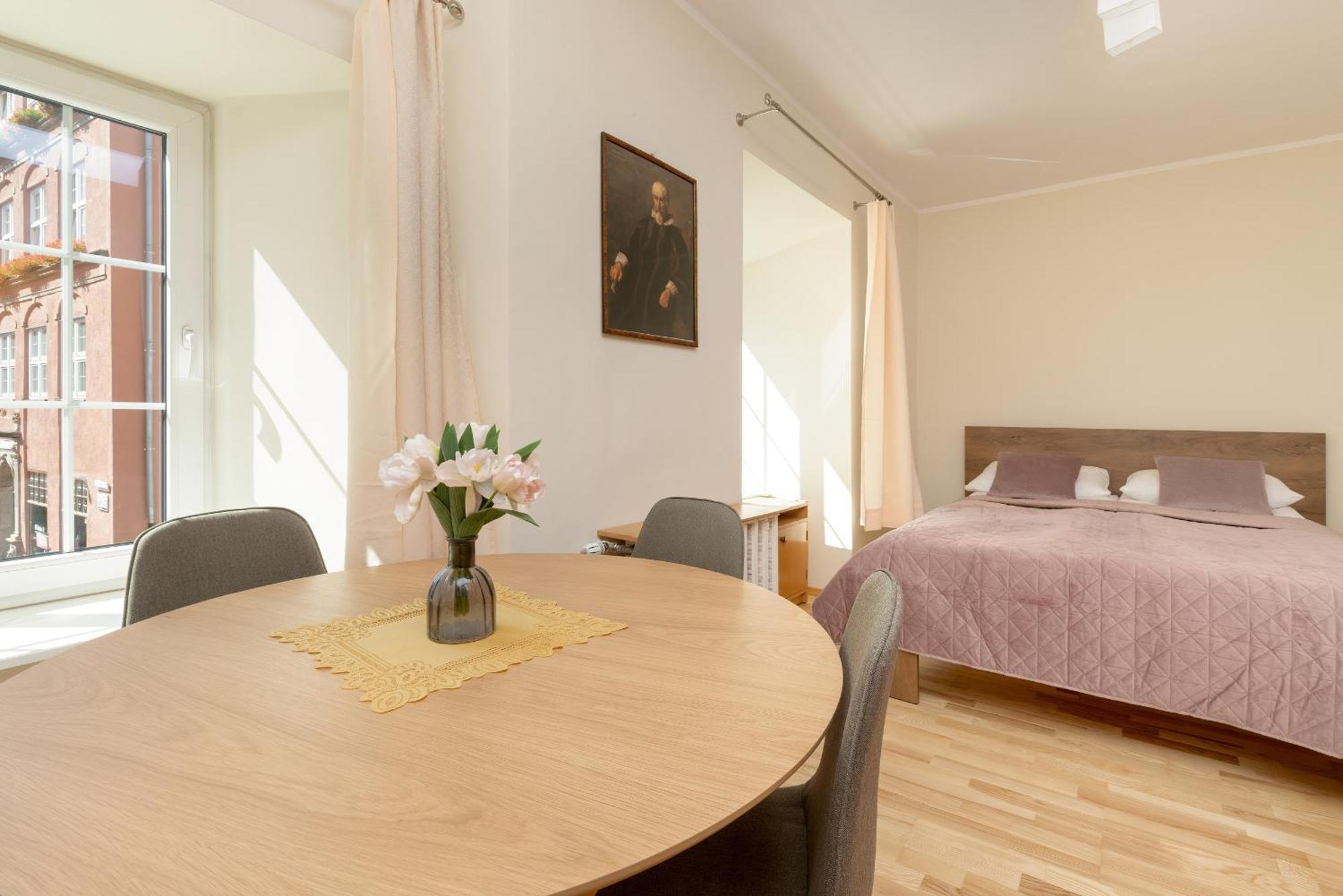 Elegancki & Przestronny Nad Motlawa By Renters Apartament *