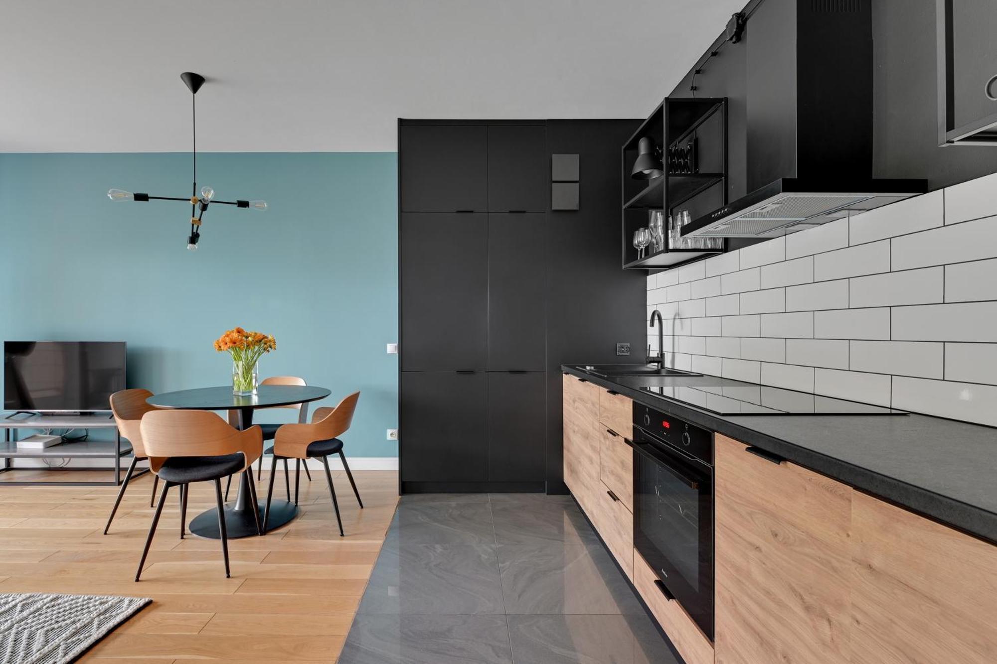 Staywin Aura I