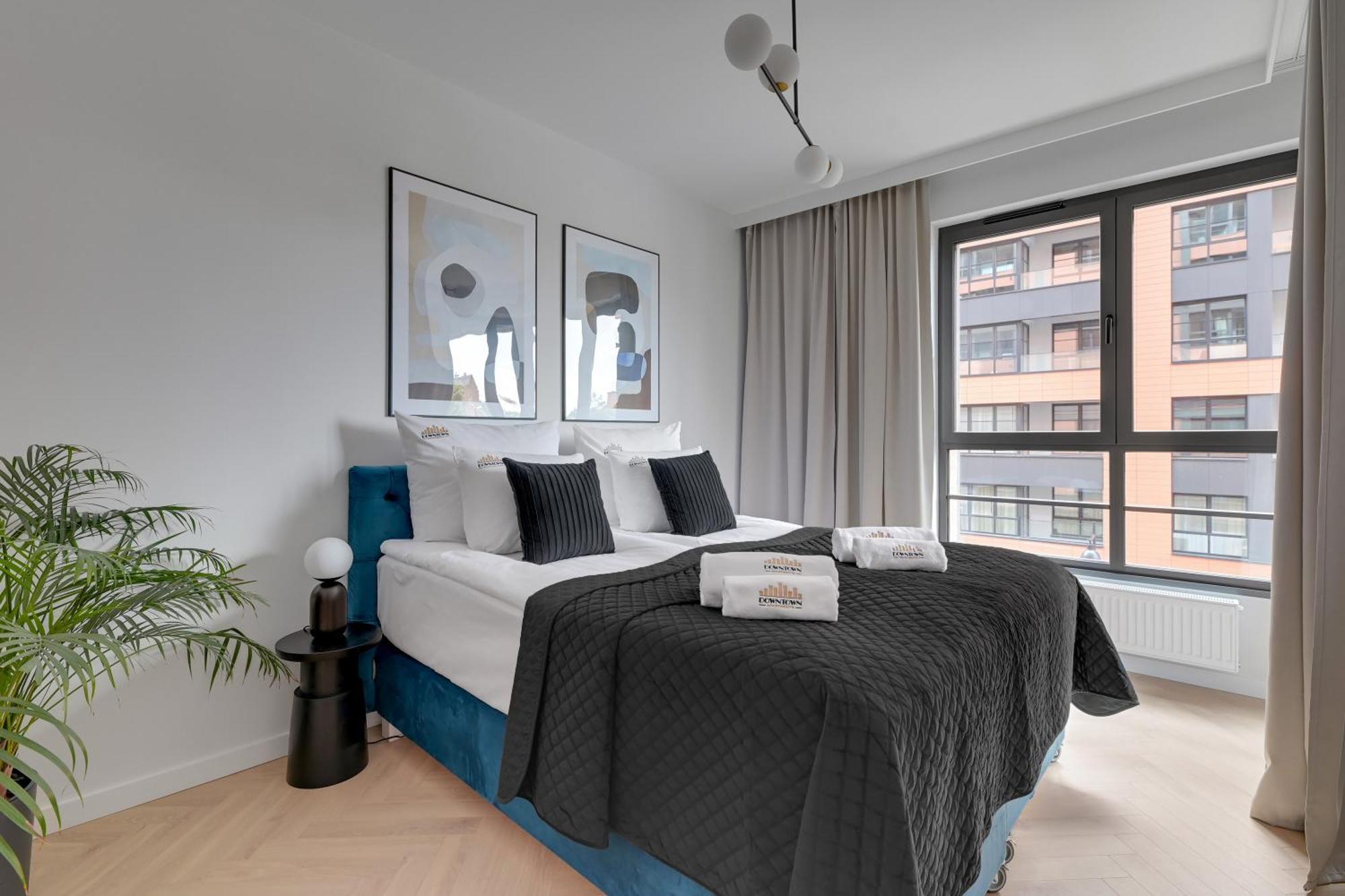 Doki Living - Foodhall & Parking By Downtown Apartment Gdansk