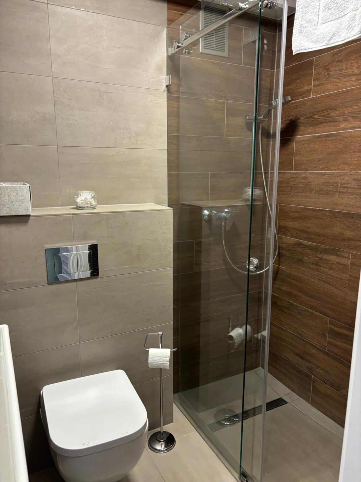 Apartment Bart Brzezno - 600 Metrow Do Plazy *
