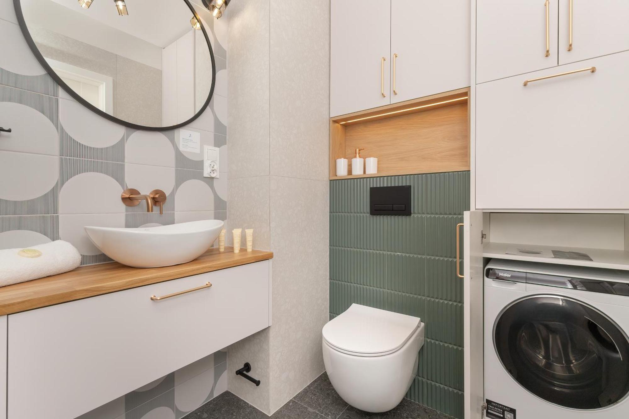 Latarnikow Estate With Balcony & Parking By Renters * Gdańsk