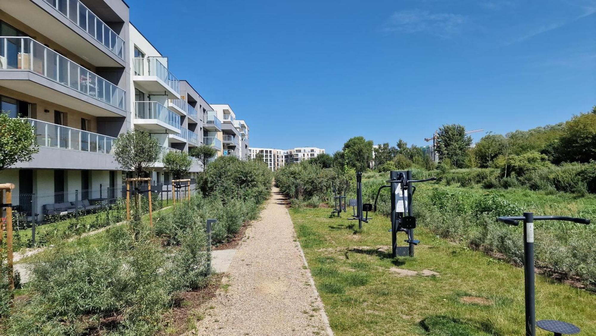 77 Flou Przystan Letnica, Parking & 800m Plaza *
