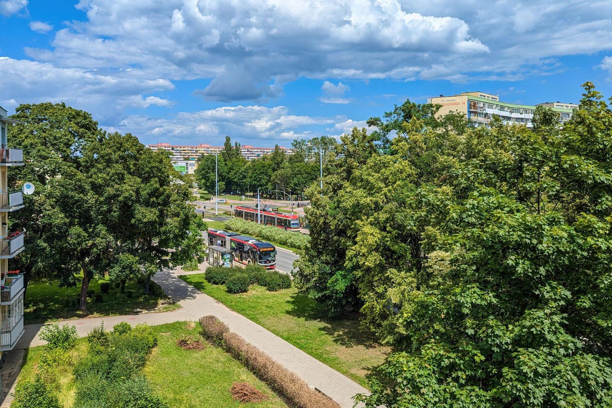 Apartment Blisko Plazy Przymorze By Renters