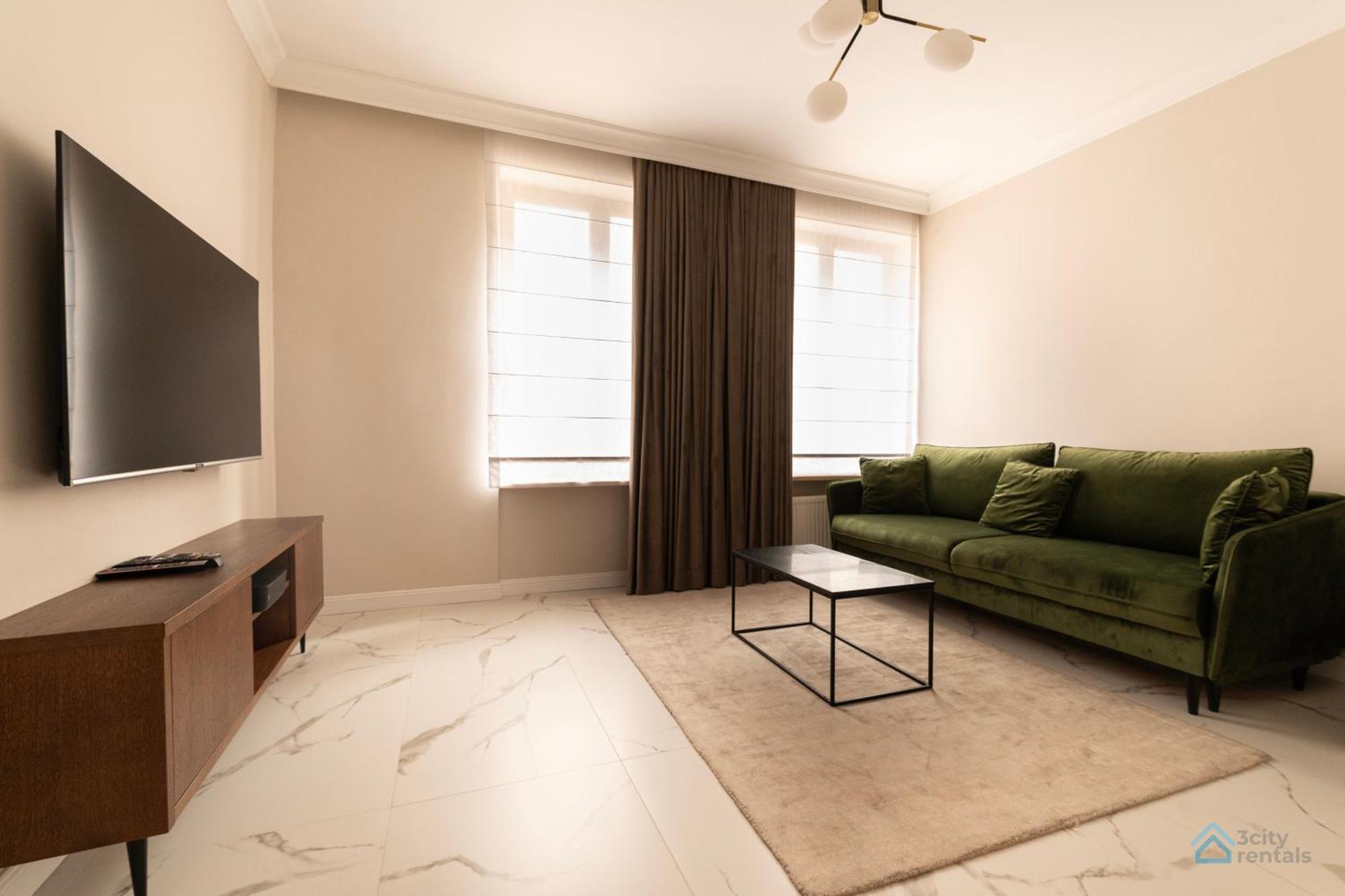 Old Town Superior Apartment