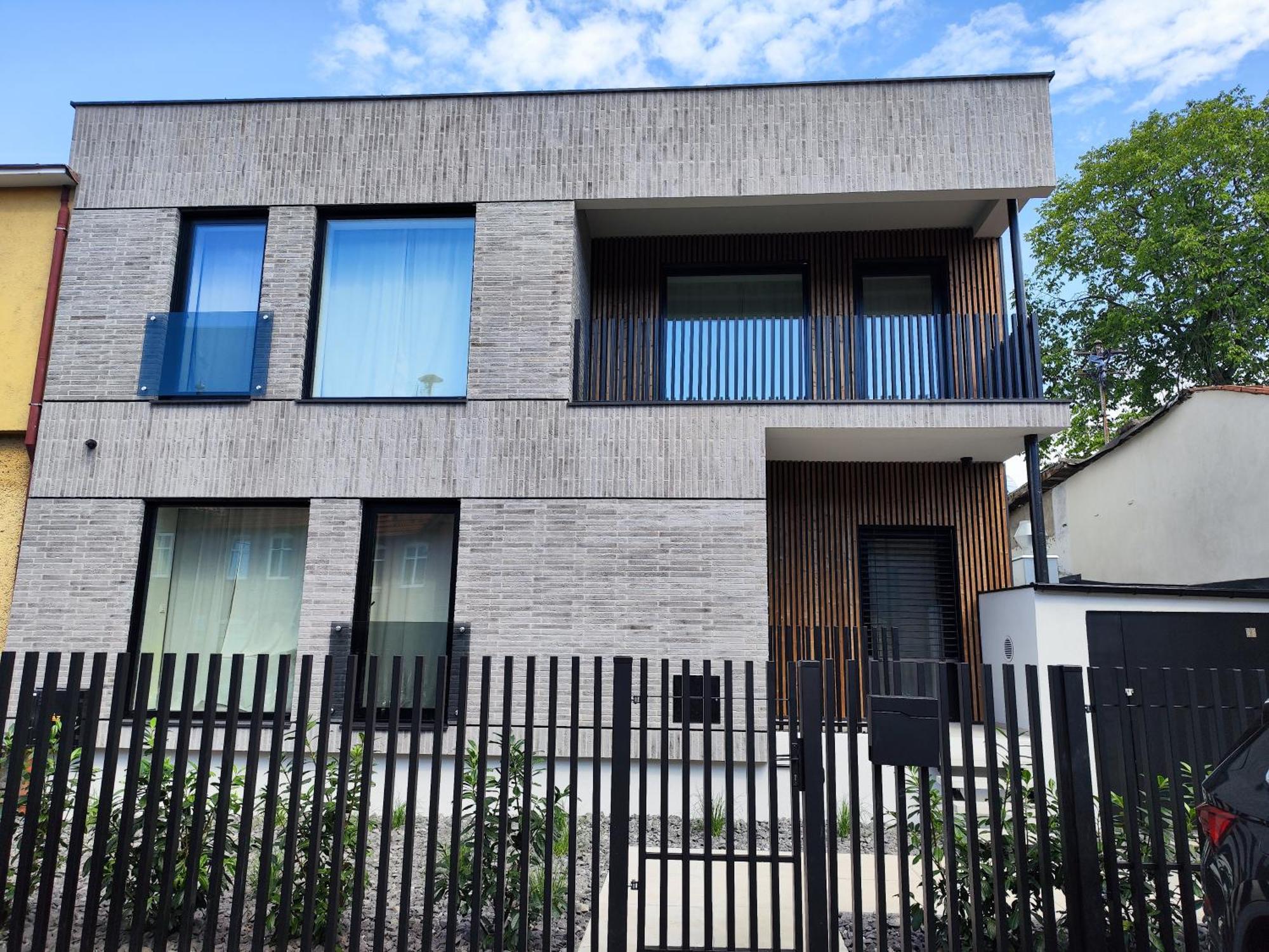 Ars - Premium Experience Close To The Apartament
