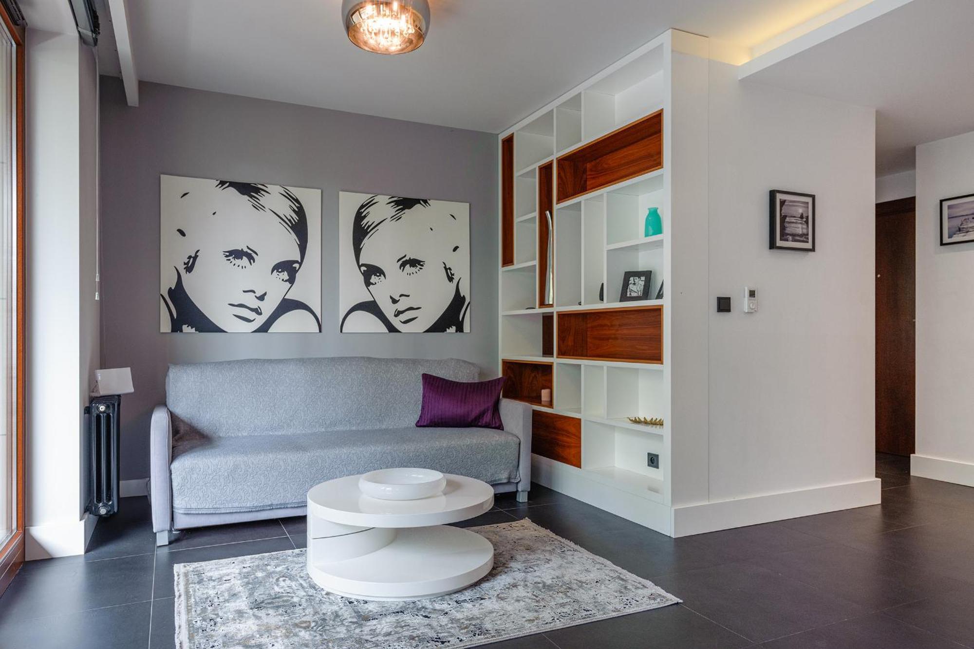 Olivia Apartment
