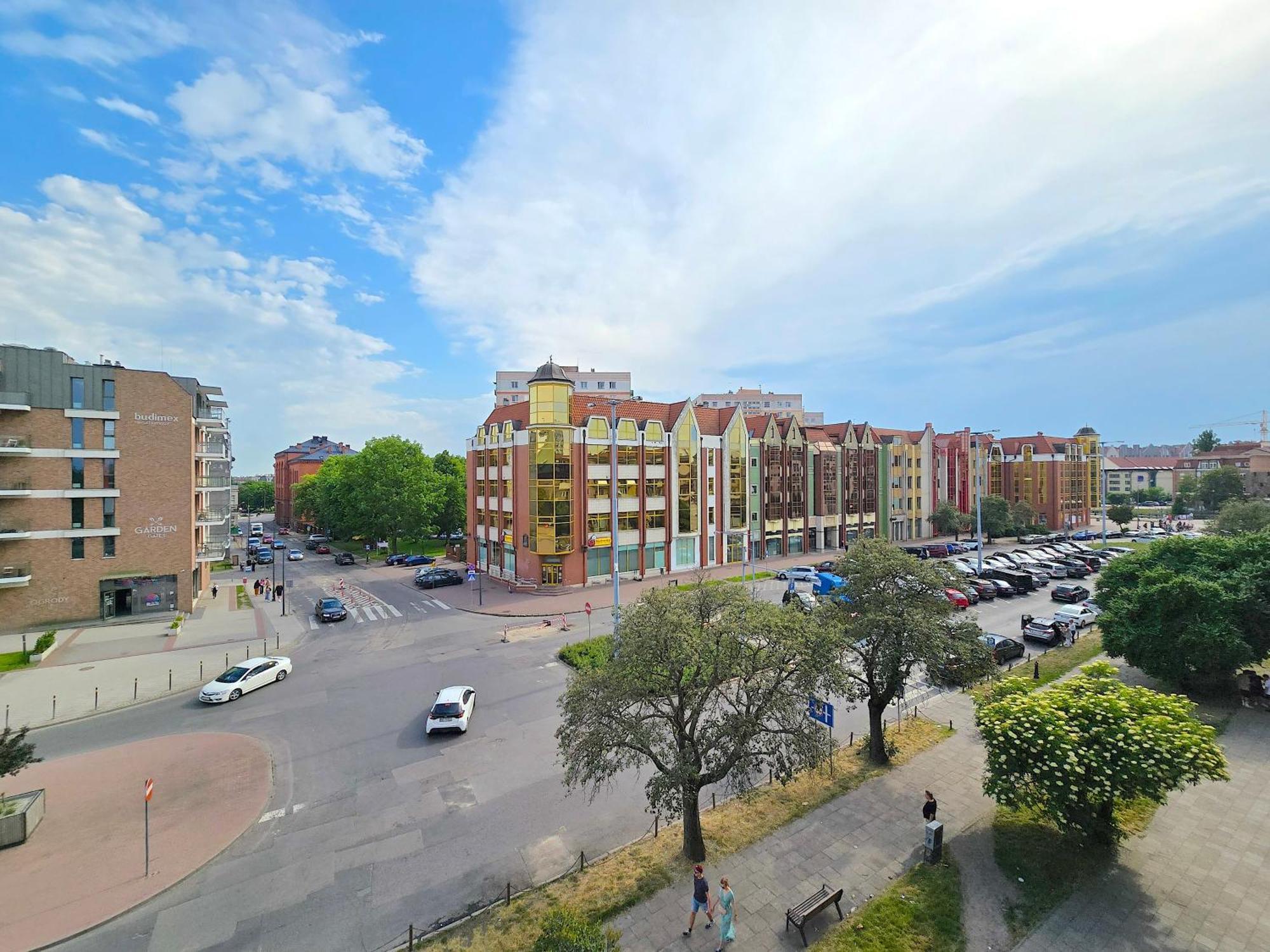 Apartment Eleven Long Gardens Old Town Center