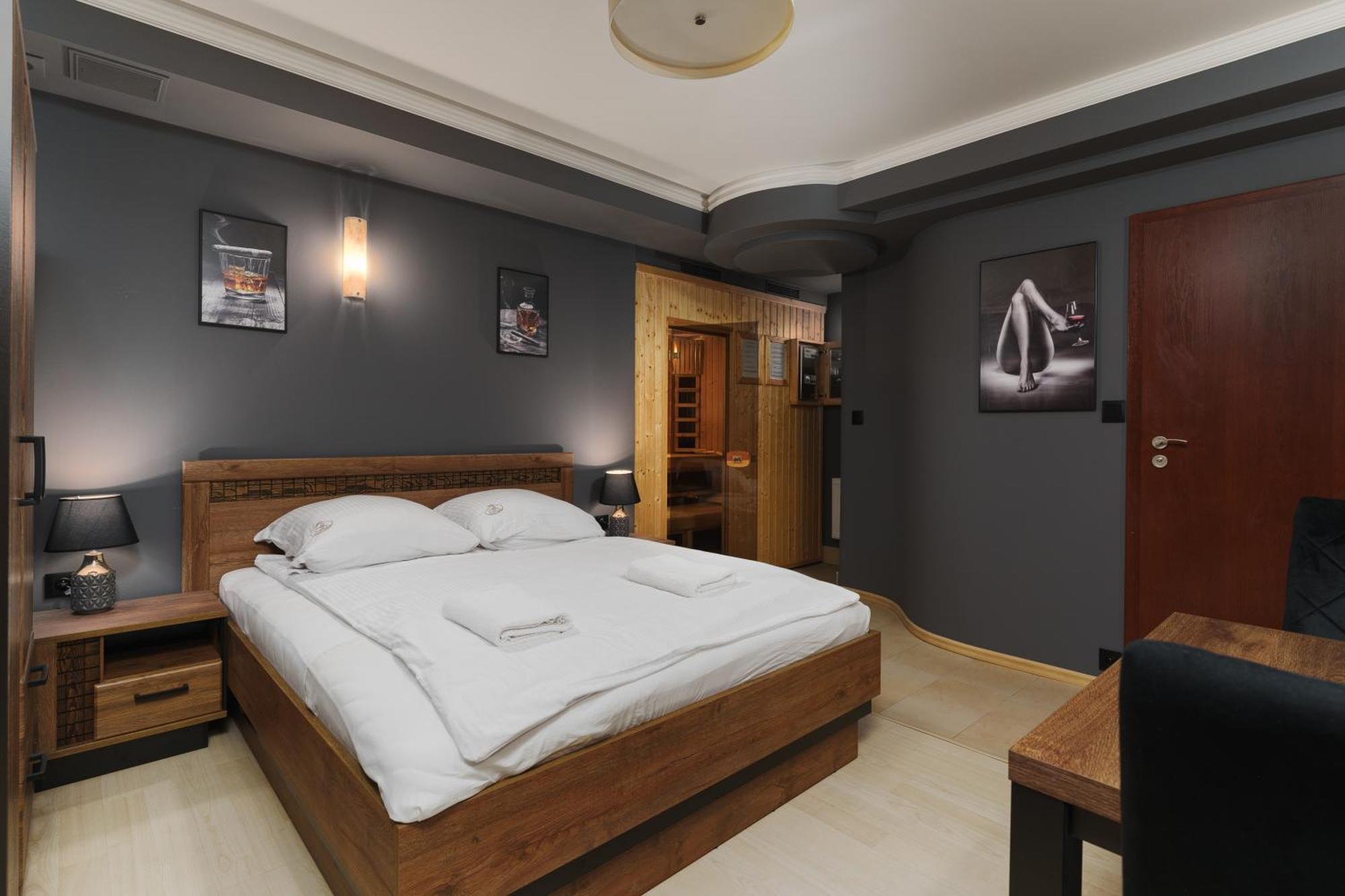 Jaskowy Dworek Aparthotel