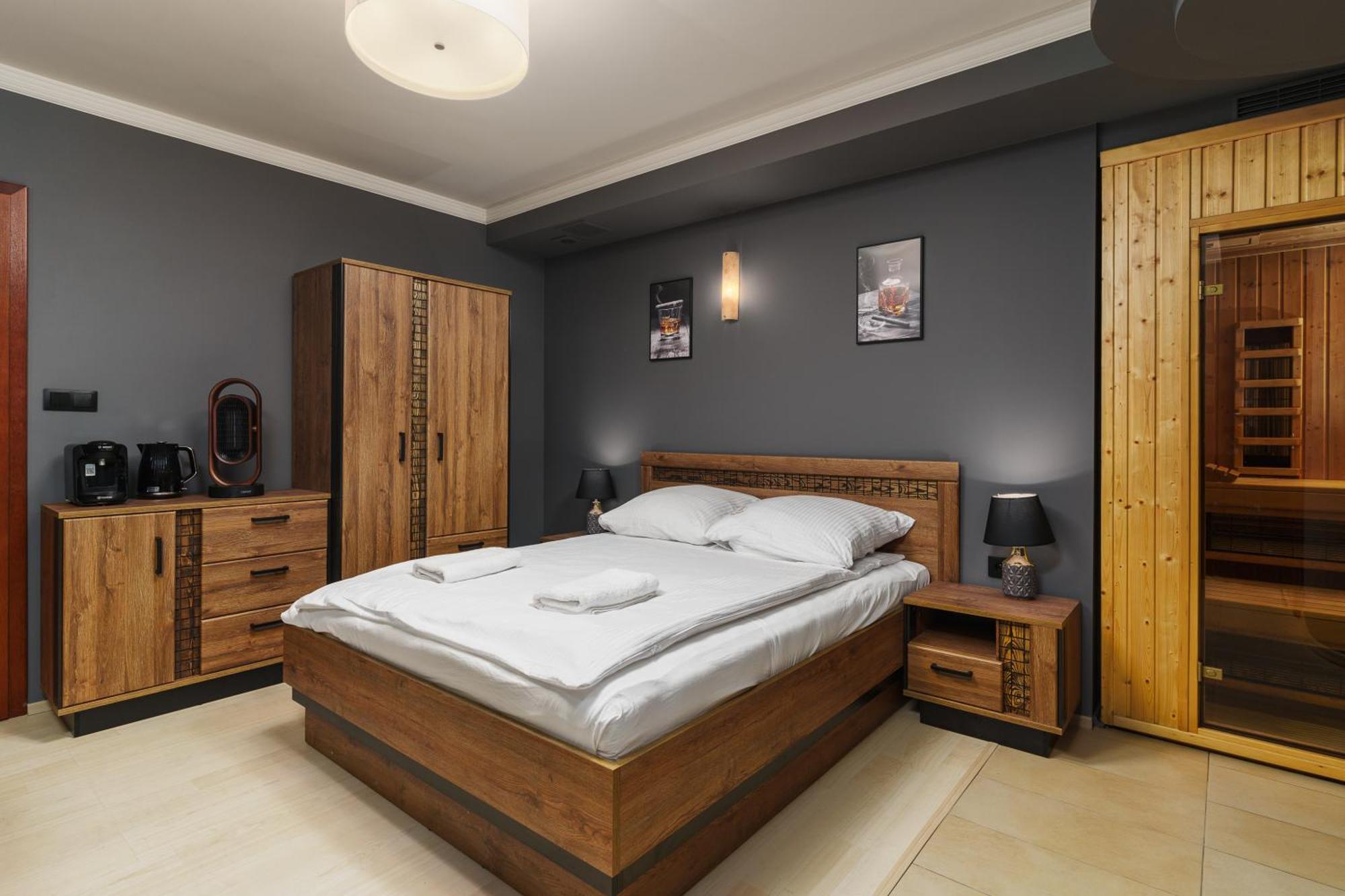 Jaskowy Dworek Aparthotel 3*