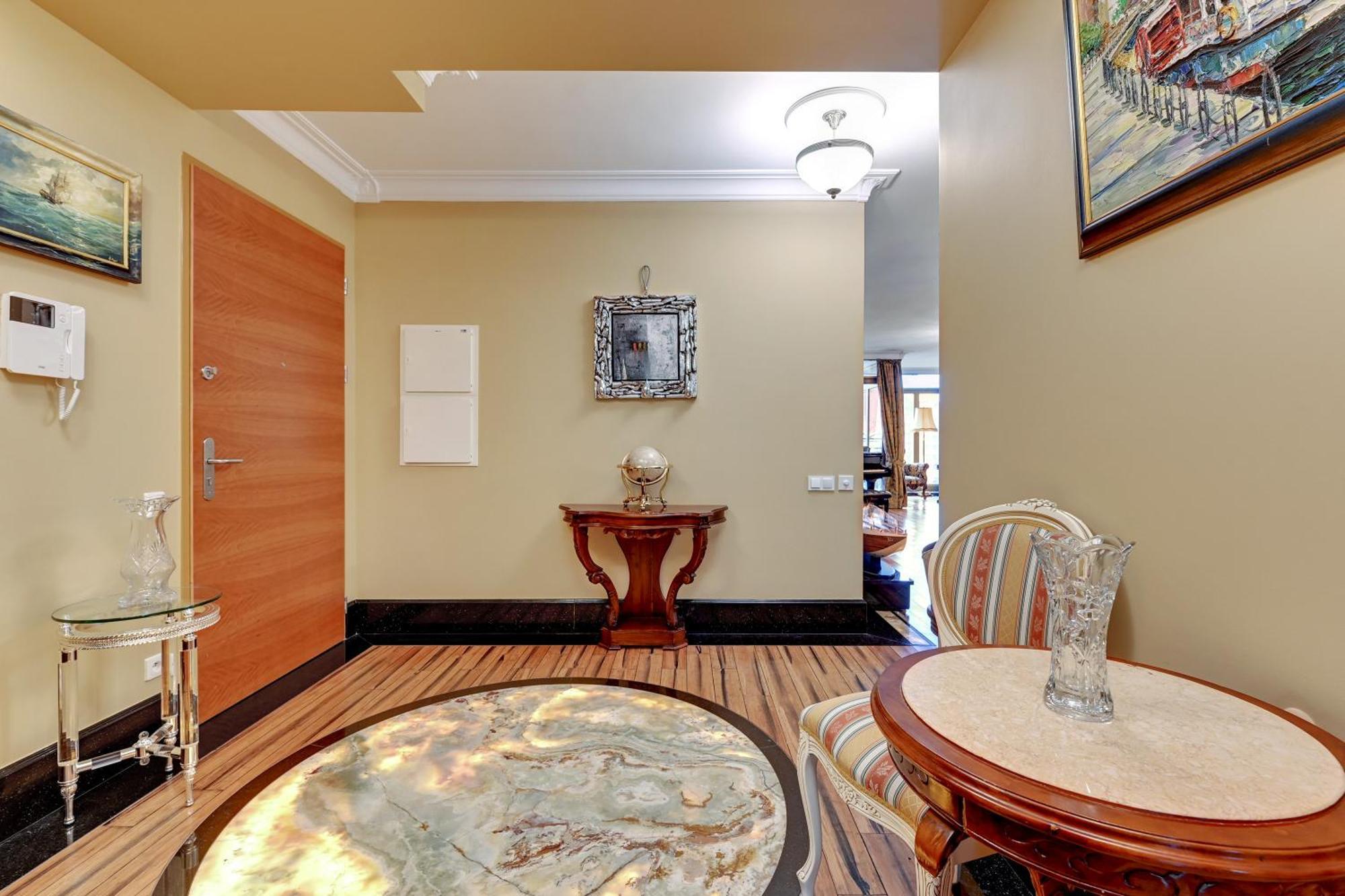Waterlane Riverside Spa, Pool & Gym By Downtown