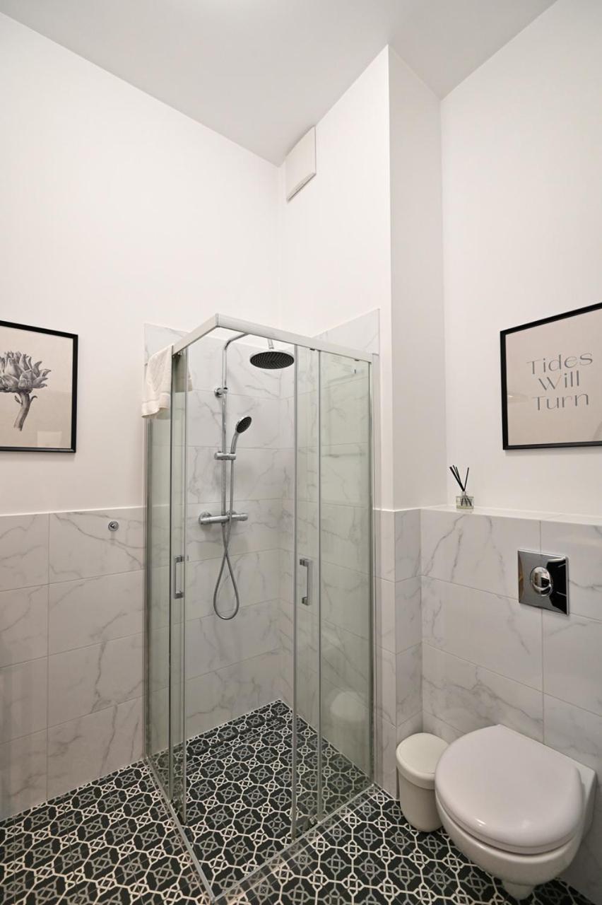 Live & Travel Waterlane Vintage Apartment Gdansk