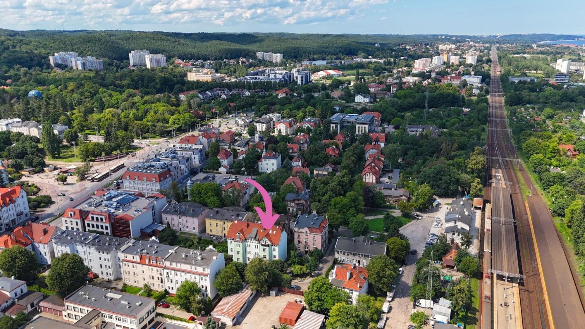 Mmrent Apartament Oliwski Dworek Apartment *