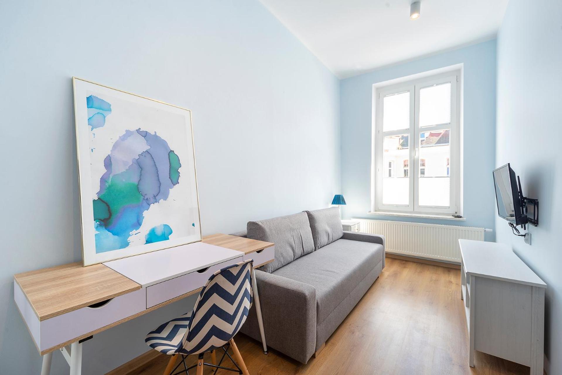 Totu Wajdeloty 5 Ở trọ Gdansk
