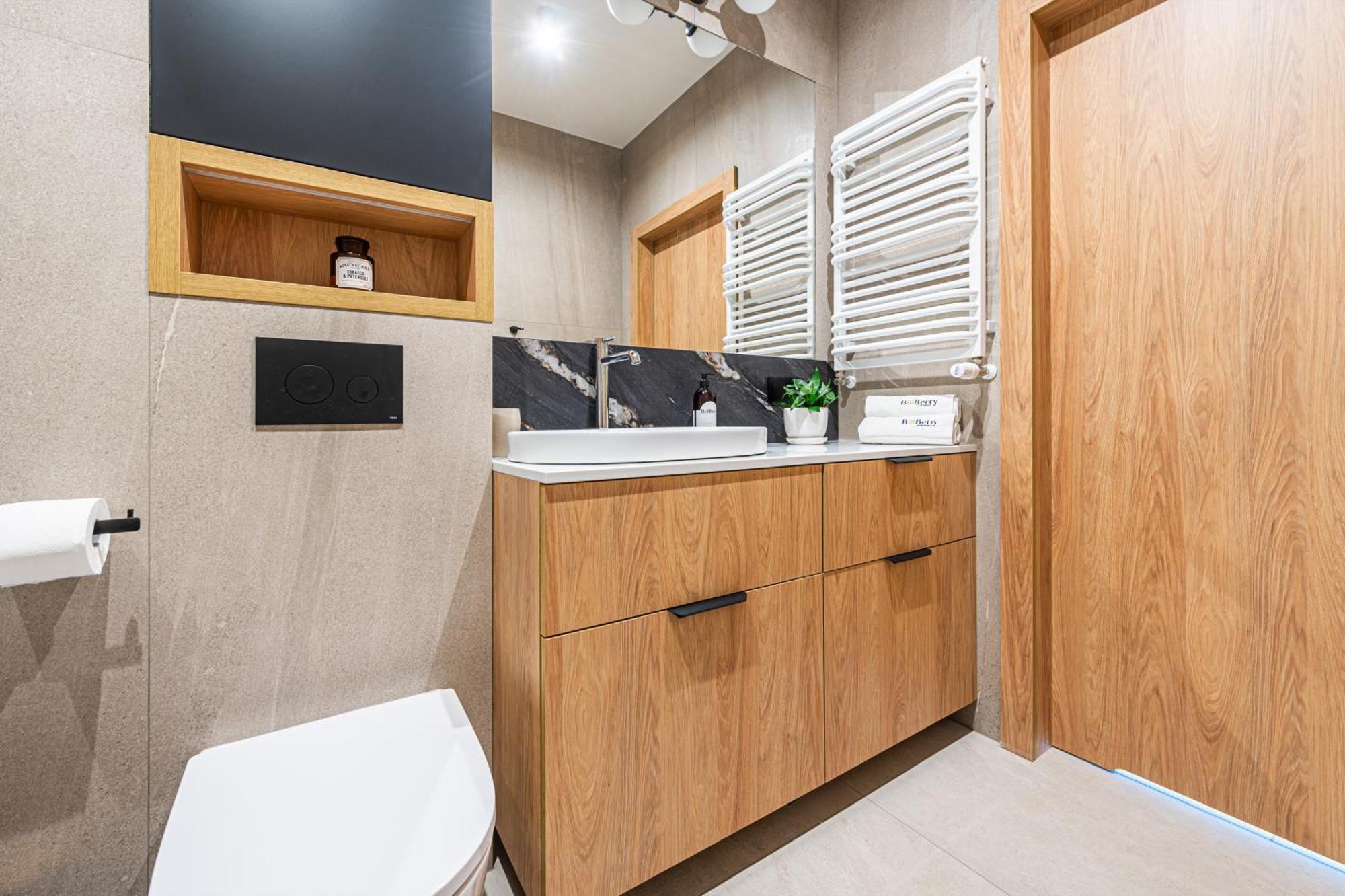 Sea View Premium - Billberry
