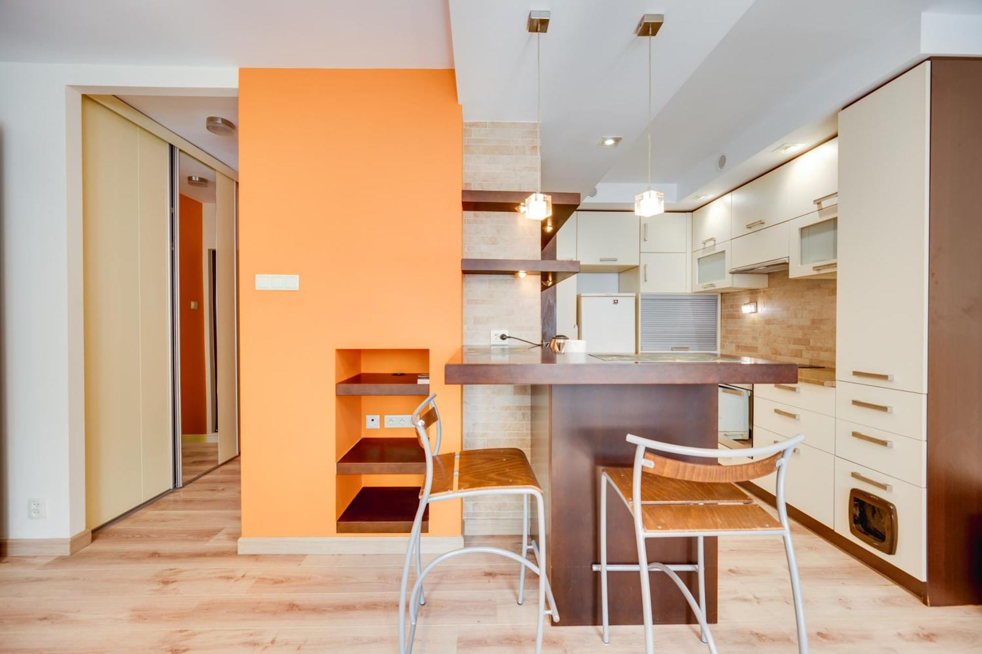 Orange By Oneapartments Apartment