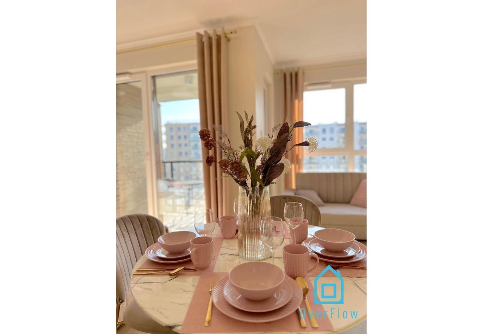 Apartment Laura With Sauna & Gym, 5 Min To Baltic Sea & Polsat Arena