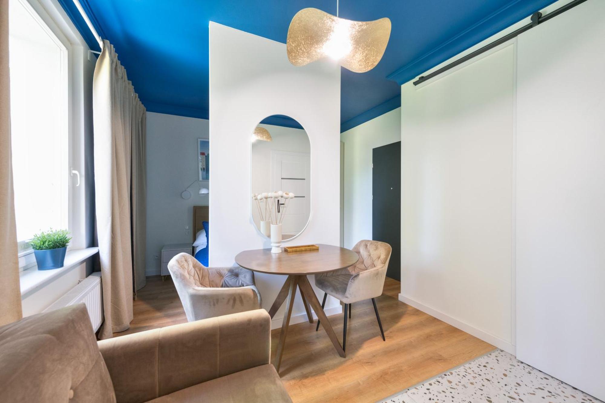 3 - Island Apartment