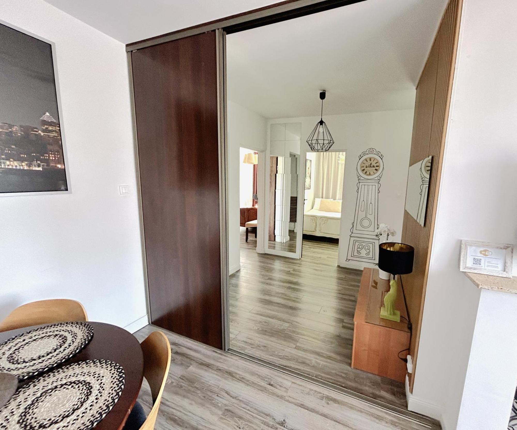Z Widokiem, Bezplatny Parking I Wi-fi Apartment *