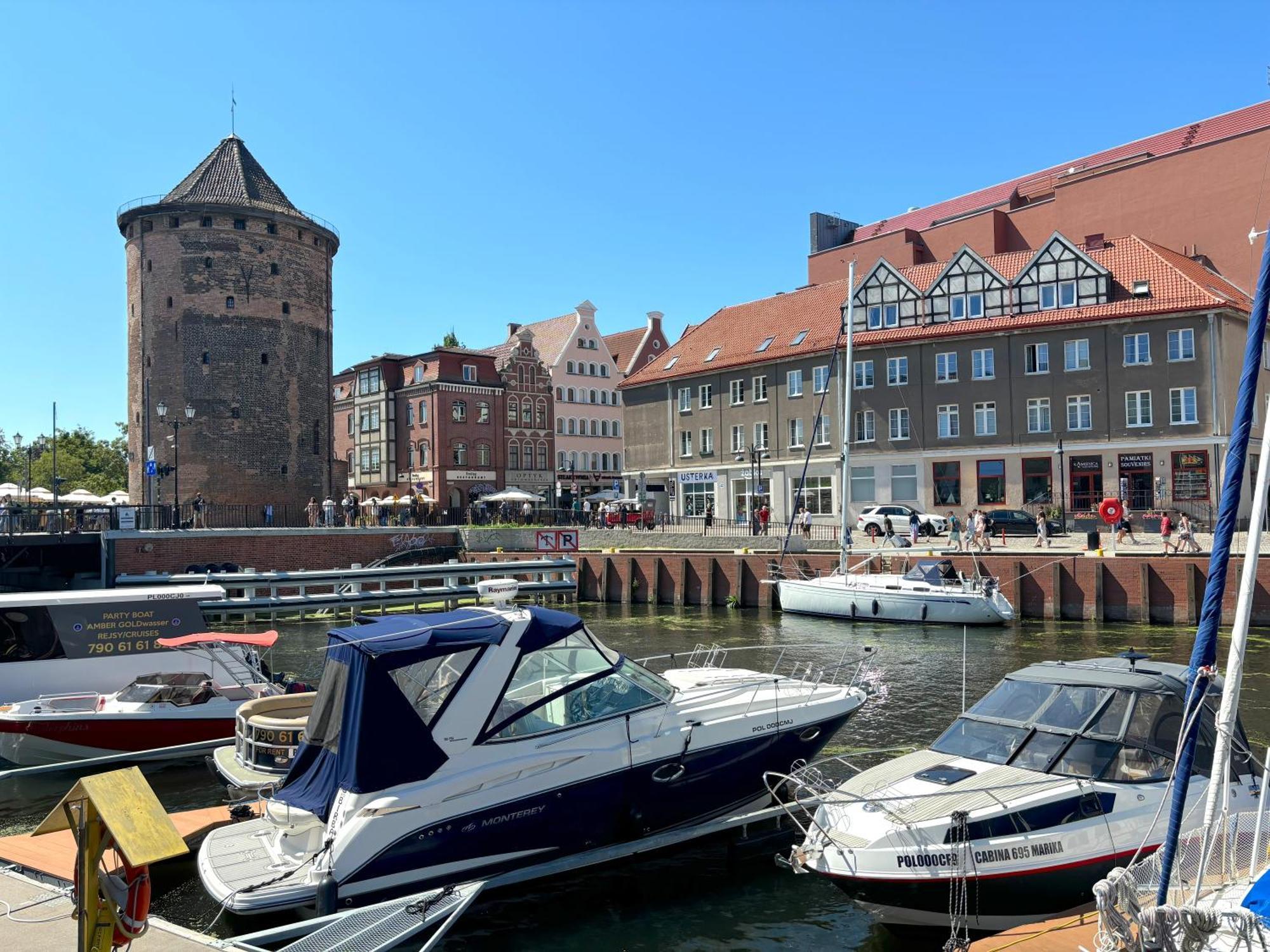 Huoneisto Eleven Long Gardens Old Town Center *