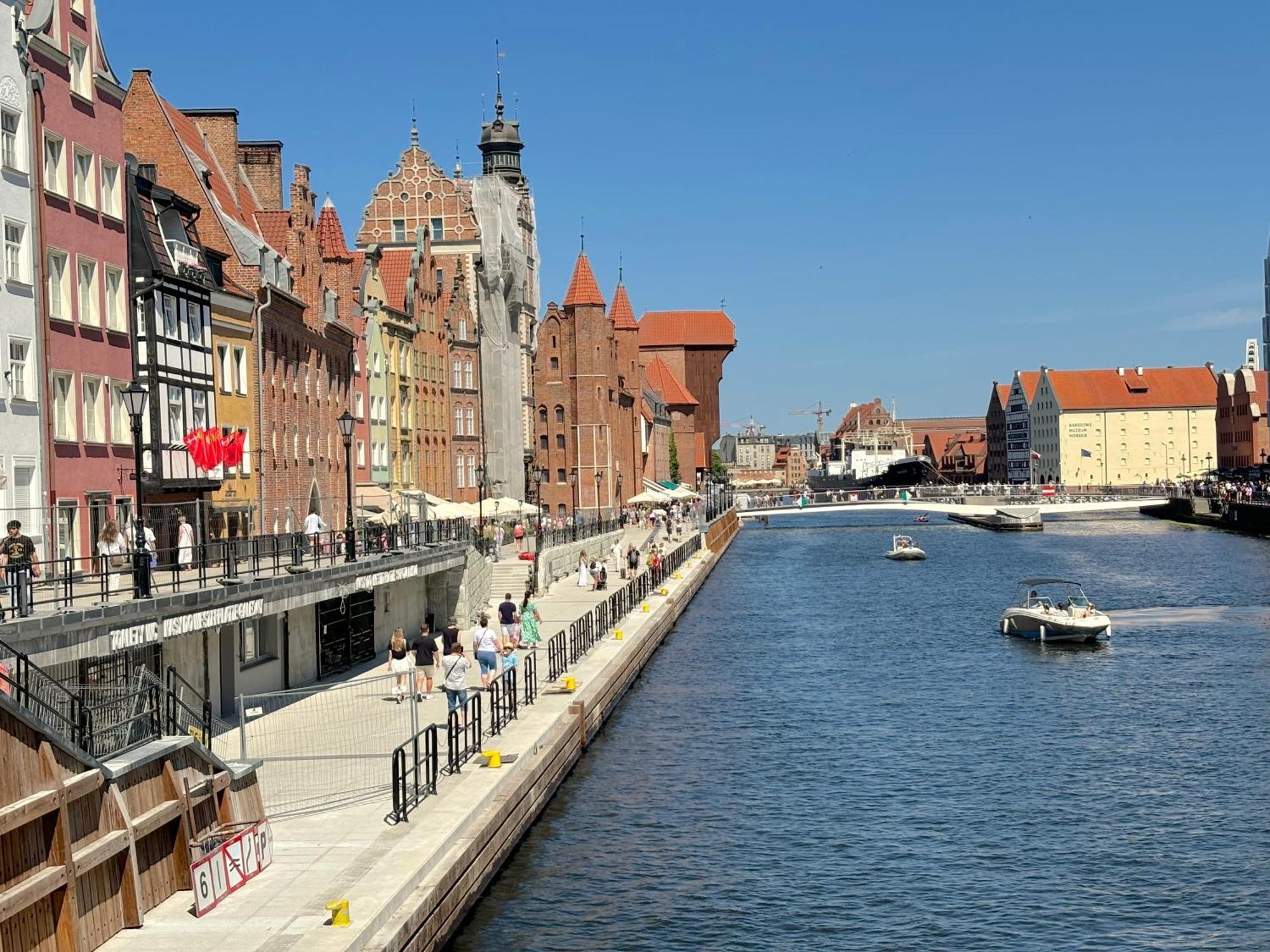 Eleven Long Gardens Old Town Center Apartment Gdansk