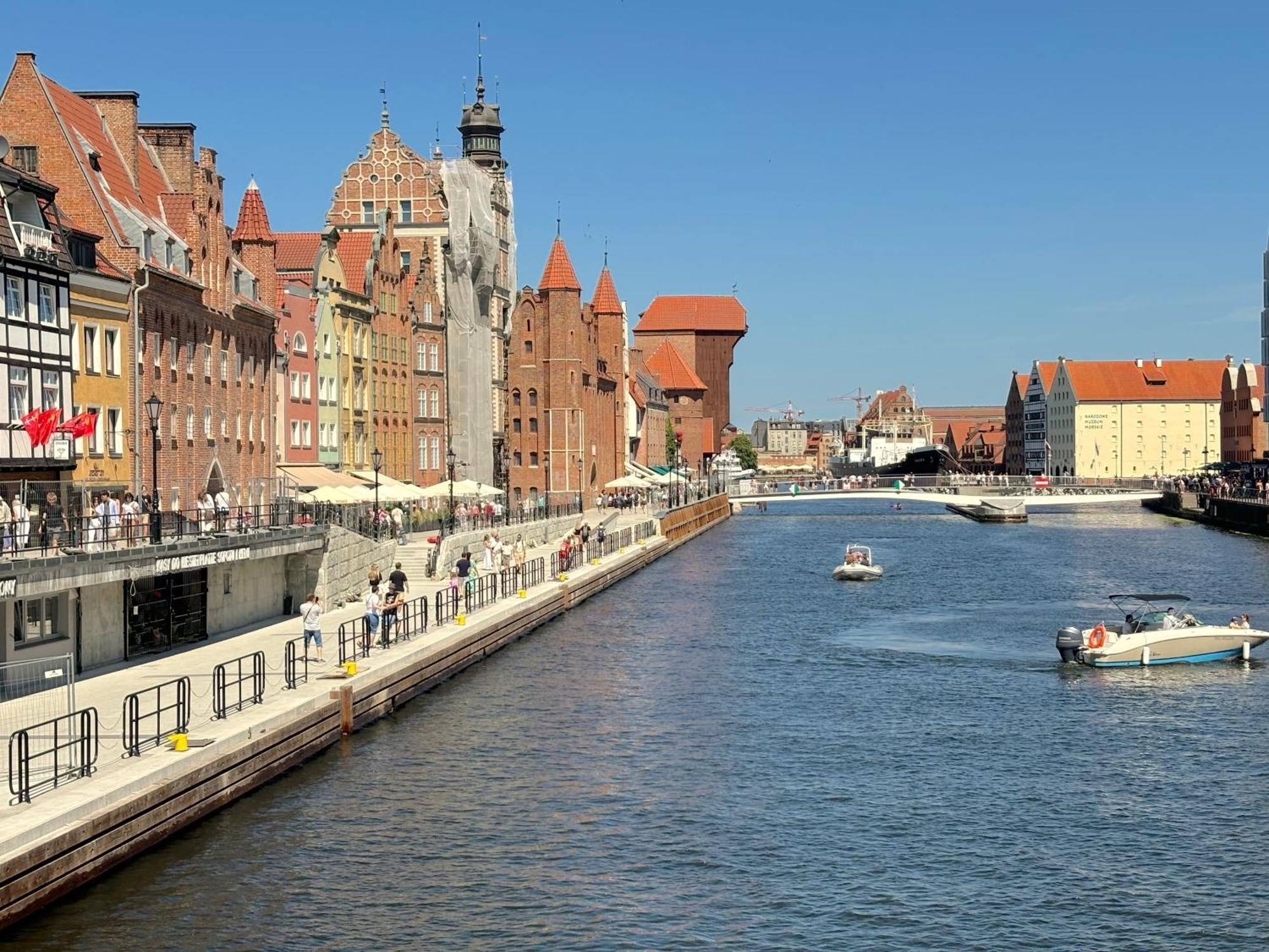 Huoneisto Eleven Long Gardens Old Town Center *