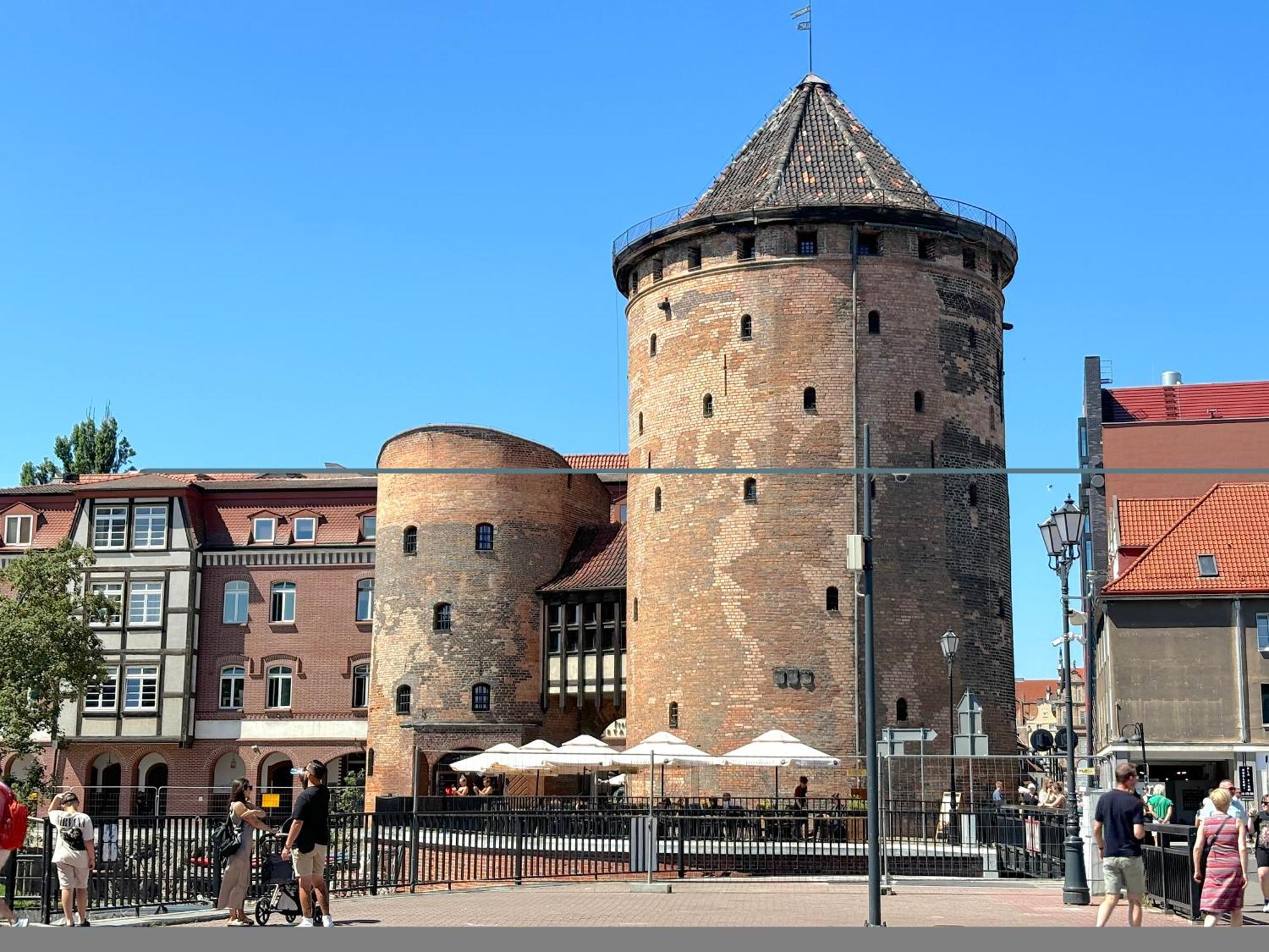 Eleven Long Gardens Old Town Center Huoneisto
