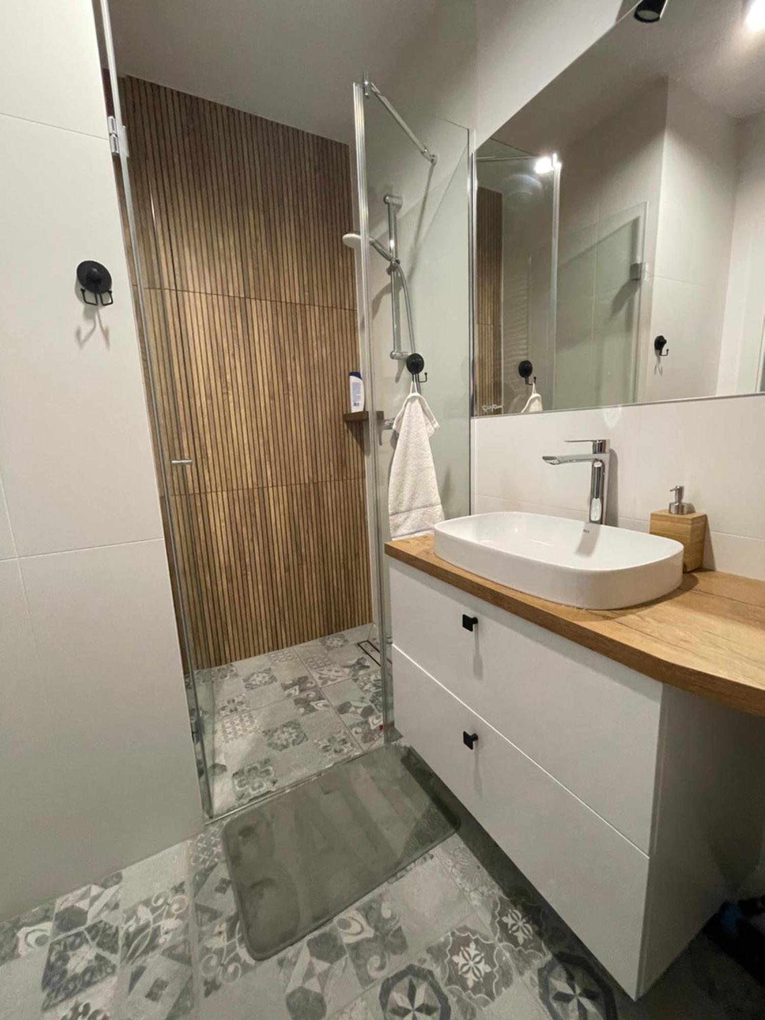 Apartament Lawendowe Wzgorze Z Ogrodkiem