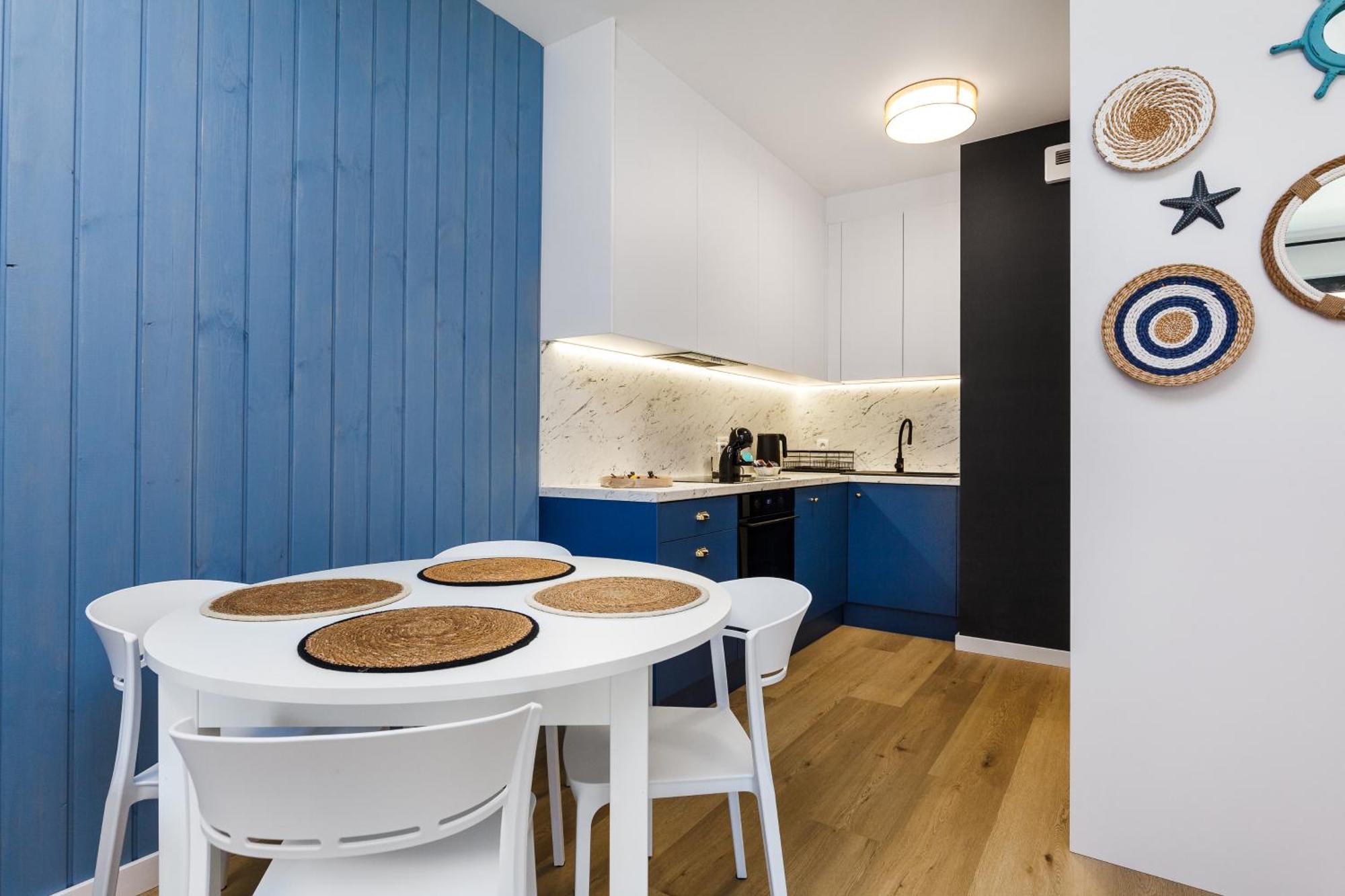 Apartment Mlode Doki By Happystay