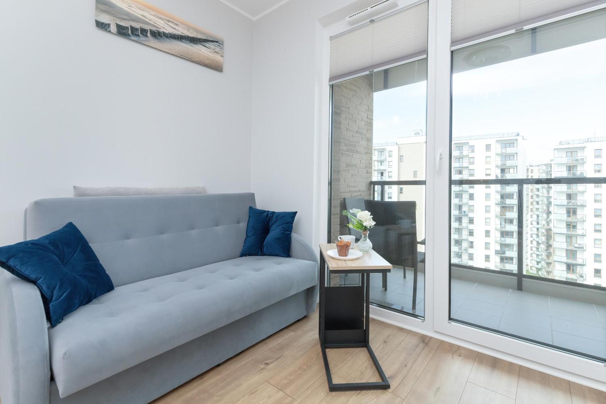 Nowa Letnica Comfortable With Balcony & Parking By Renters