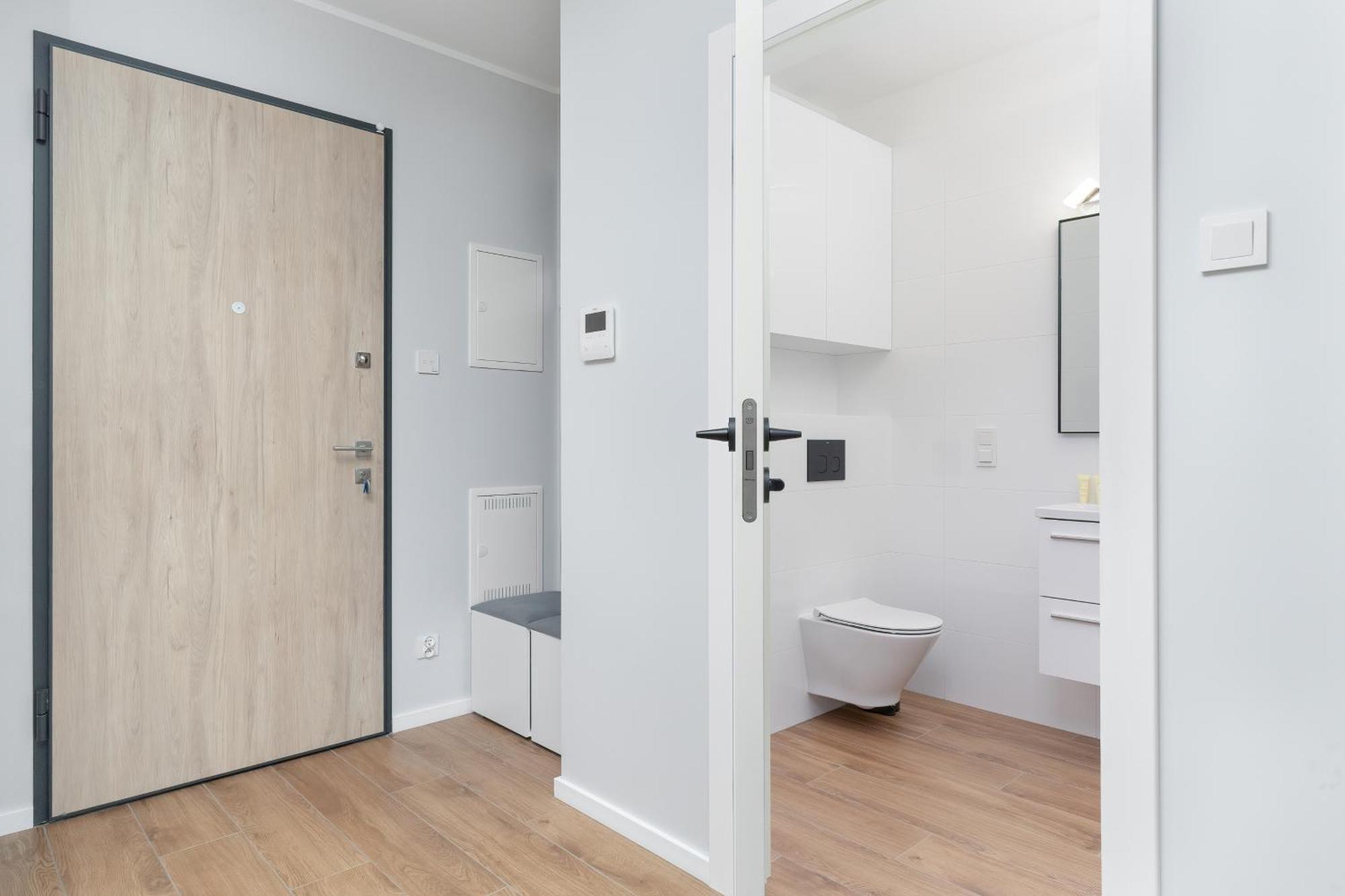 Nowa Letnica Comfortable With Balcony & Parking By Renters *