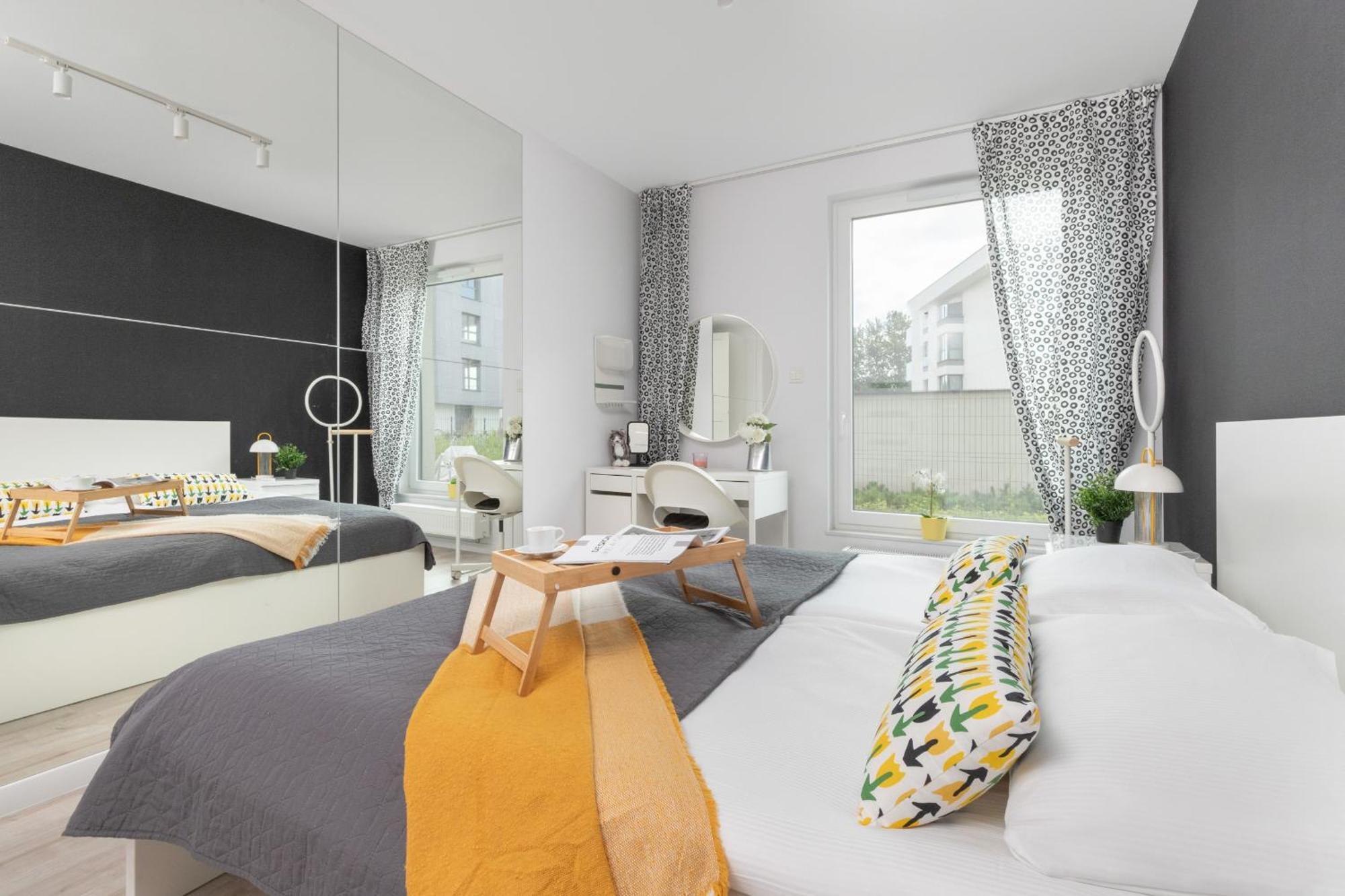 Sea And Stadium In Good Design With Parking & Garden By Rent Like Lägenhet *