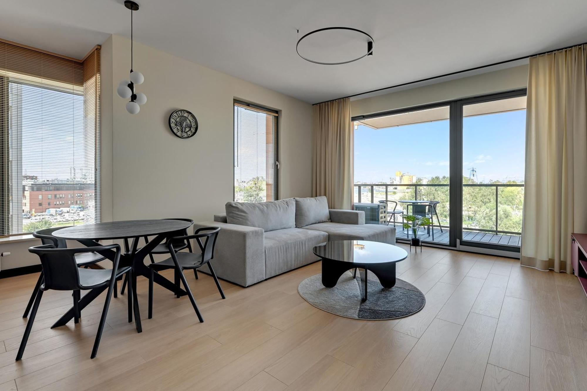 Blue Mandarin Riverside Premium Sauna & Gym Apartment *