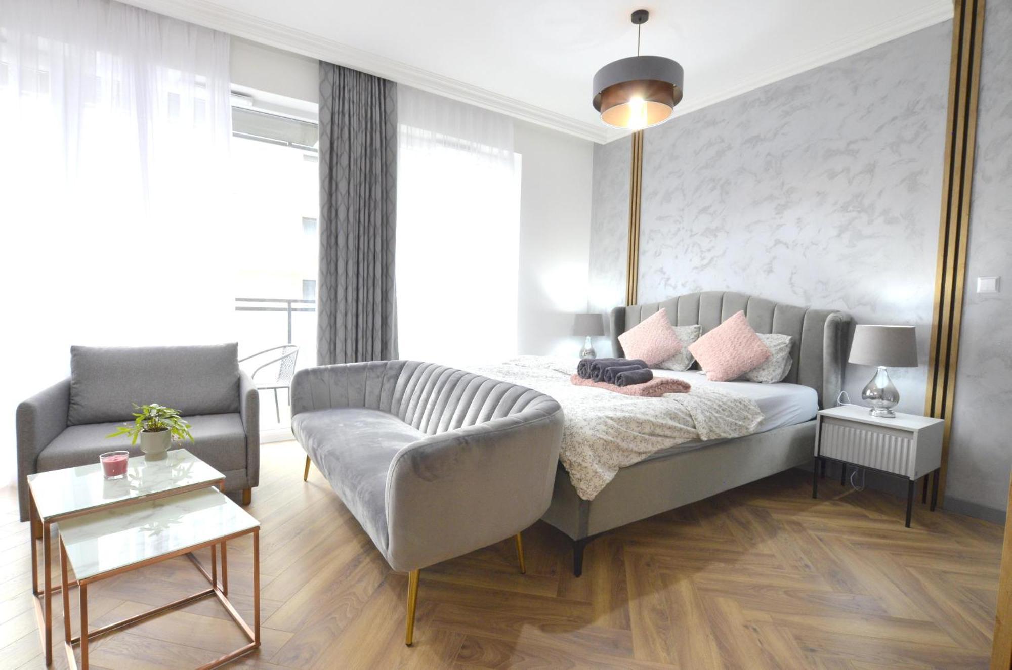 Private Parking, Secure Building - Old Town & Main Station * Gdańsk