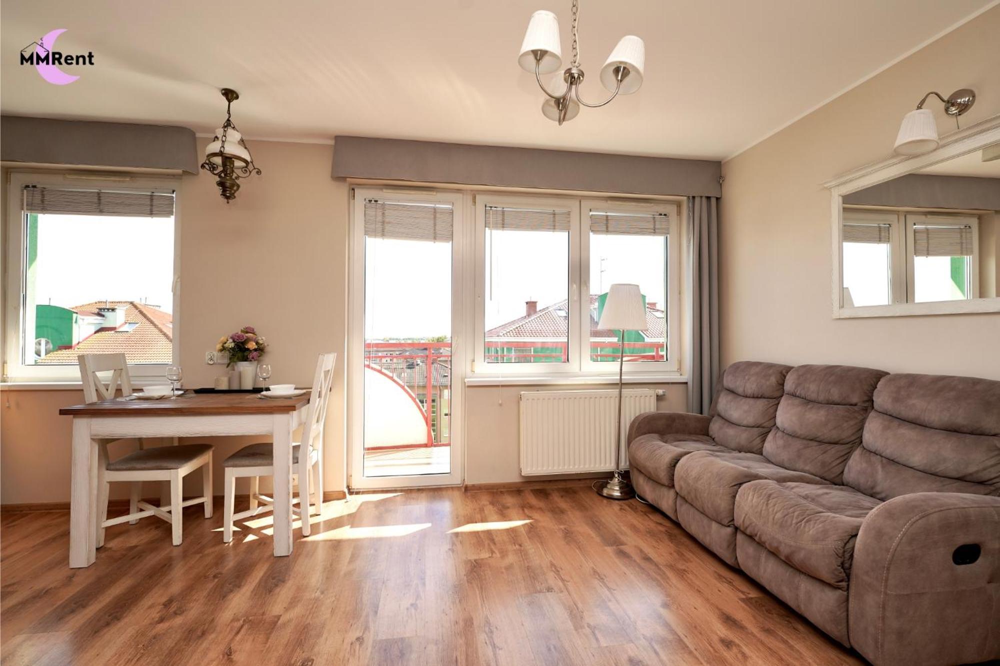 Mmrent Two-story Apartment *