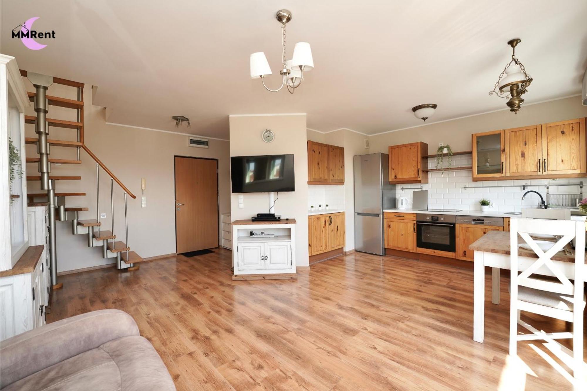 Apartment Mmrent Two-story *