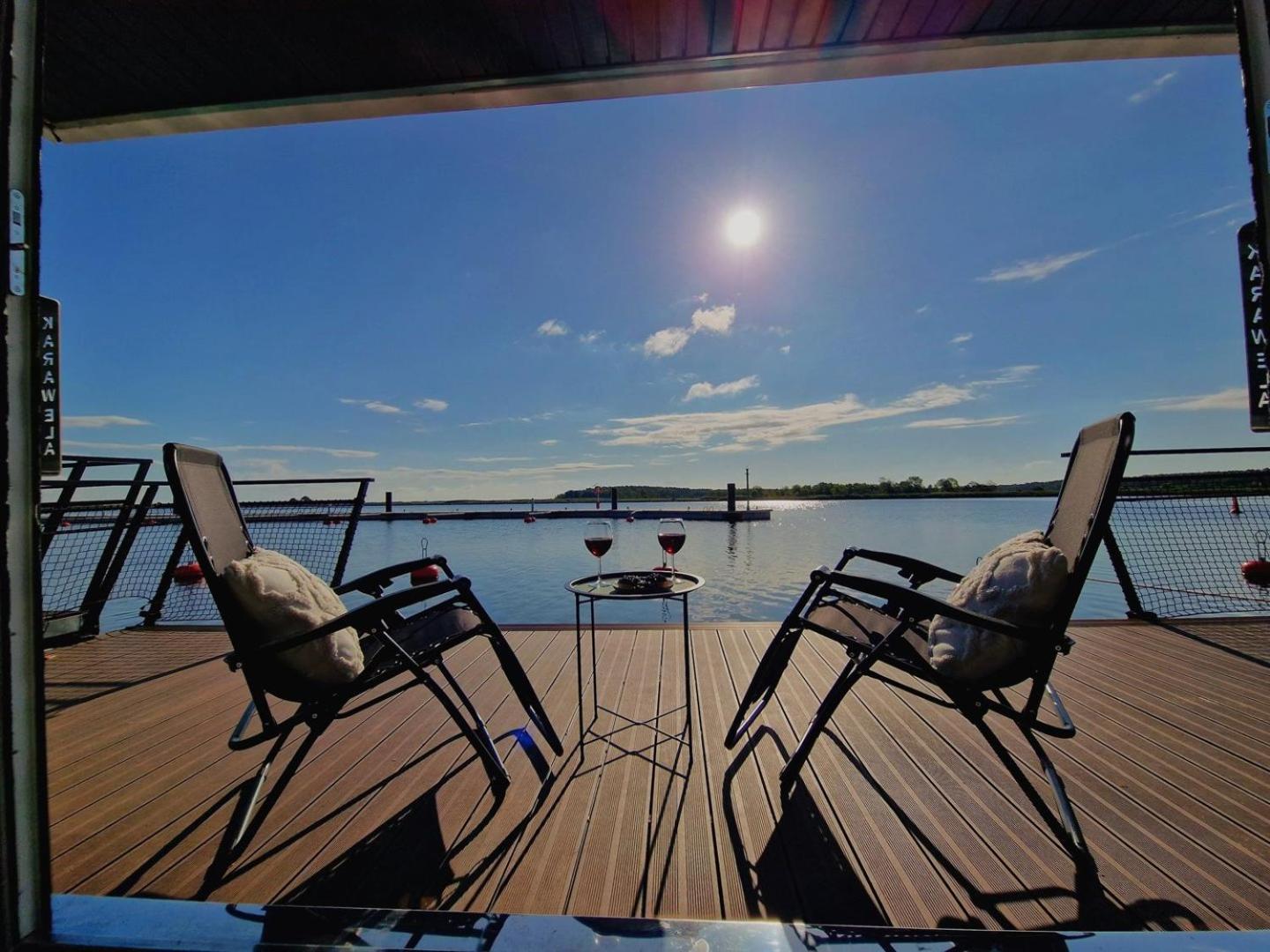 Apartamento Houseboat - Dom Na Wodzie - Karawela Gdańsk