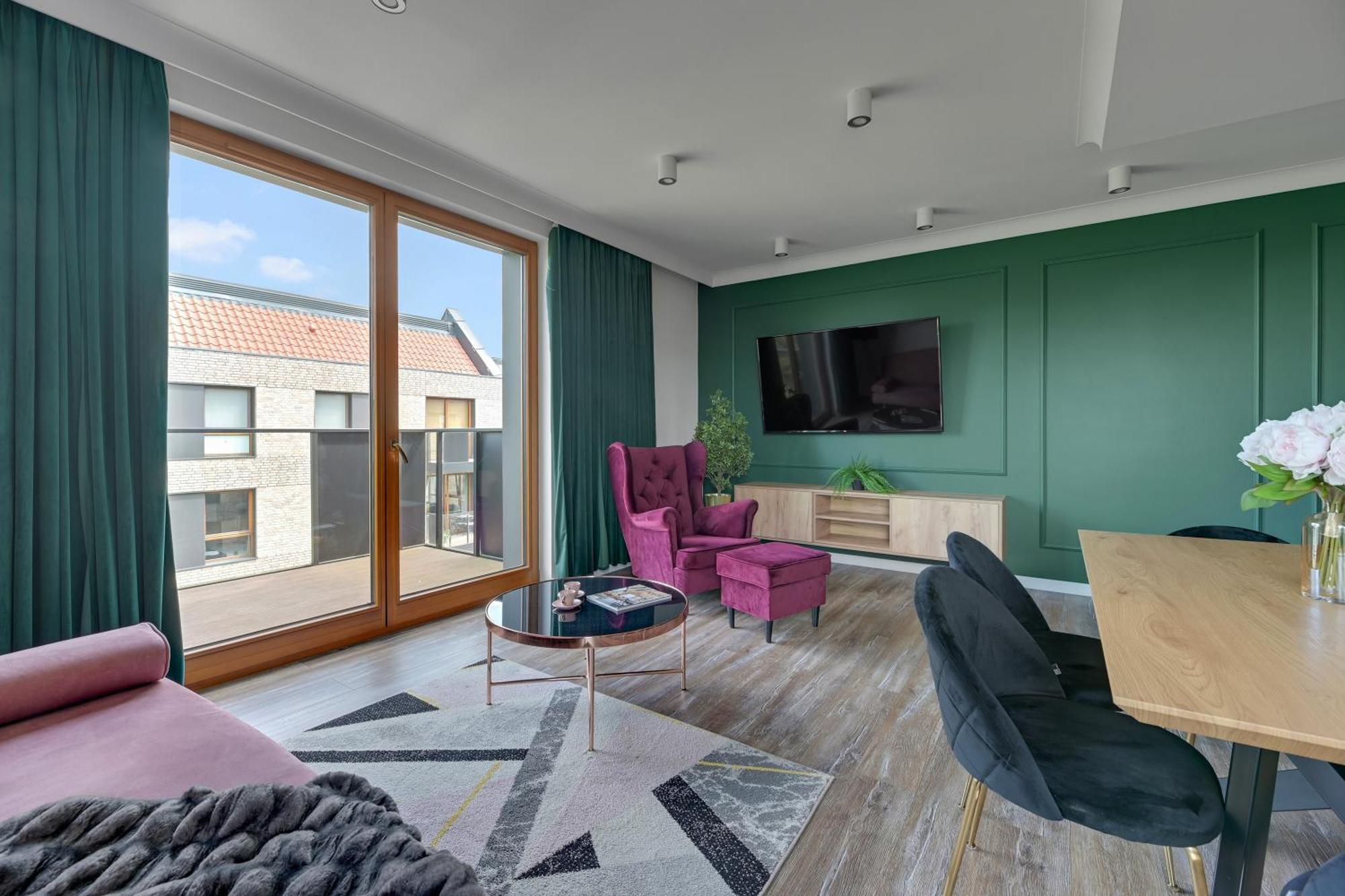 Front Park With Parking By Lion Apartment Gdansk