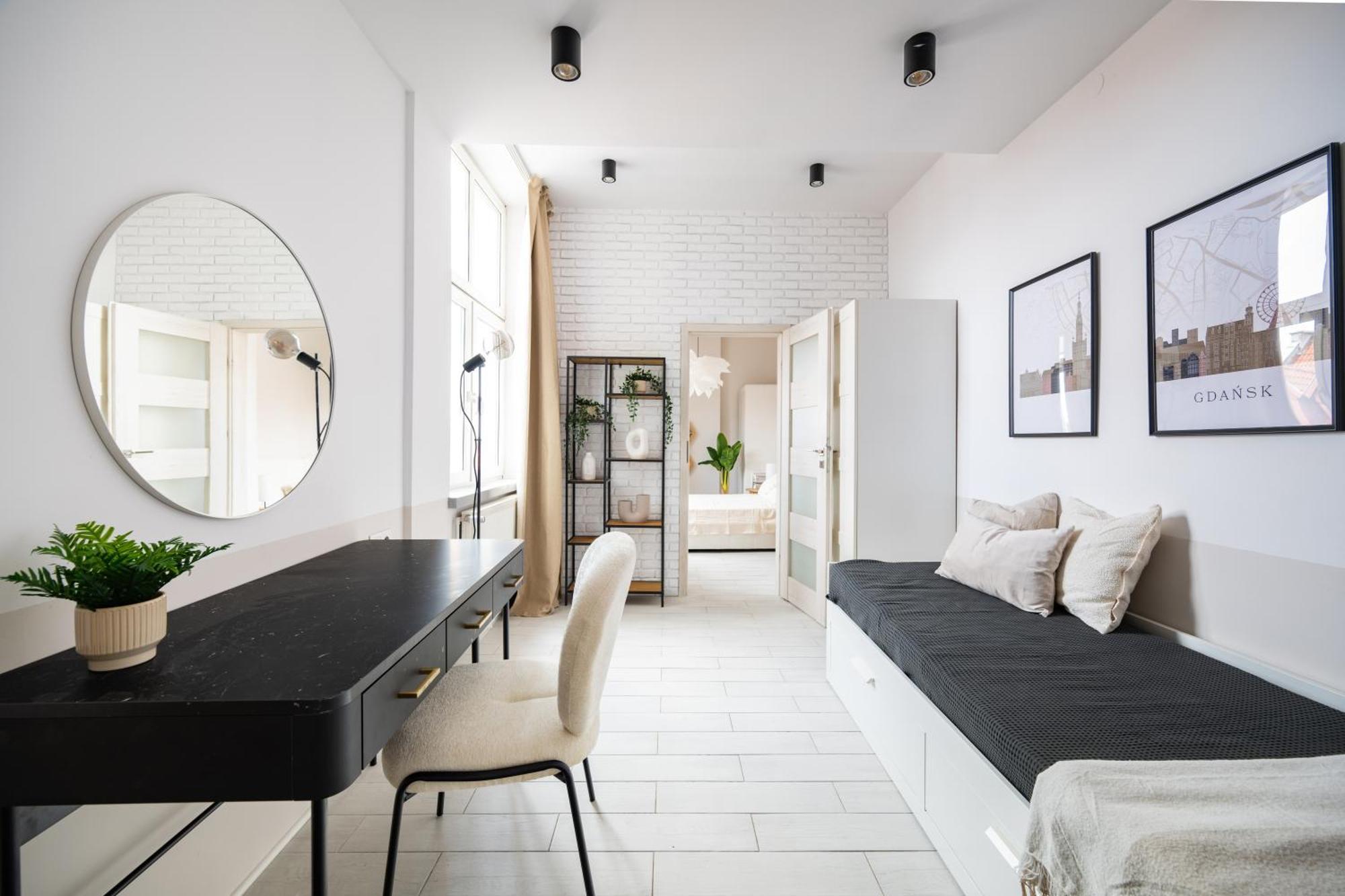 Apartment Stunning With Balcony Gdansk