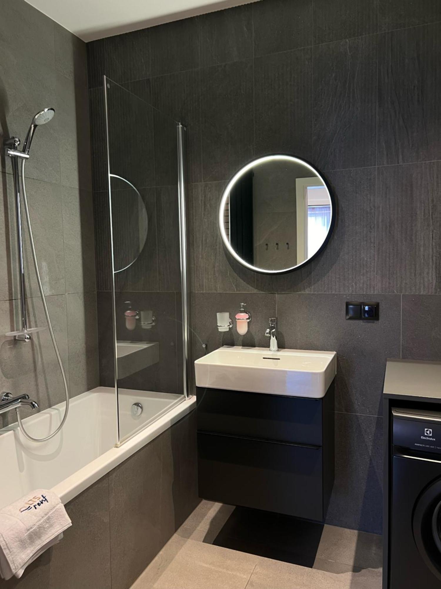 Lts Rent Luxury & Comfortable Lakowa *