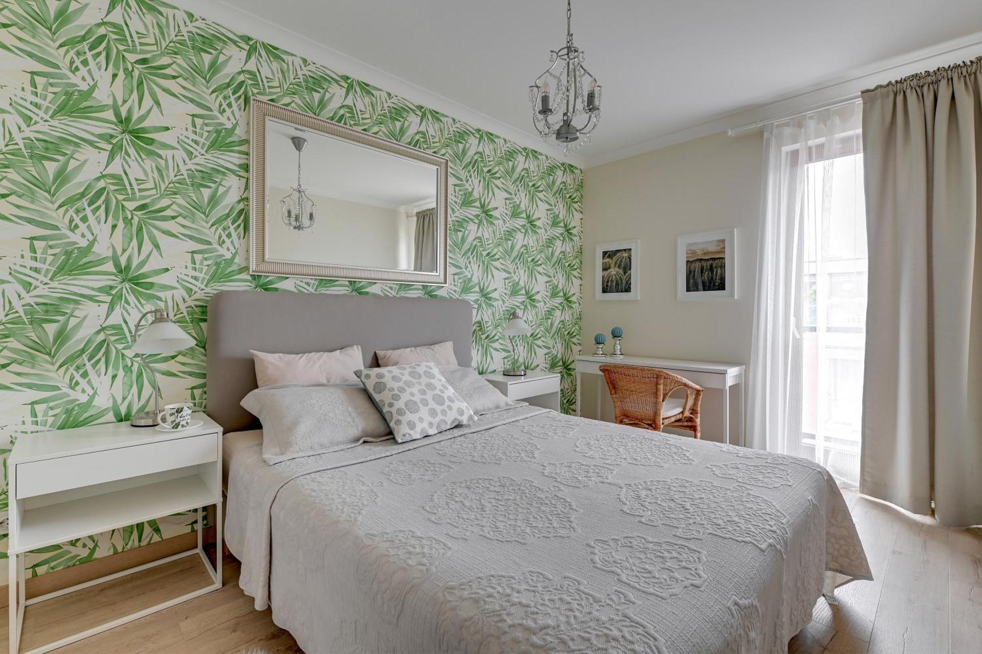 Blue Mandarin Island Apartment