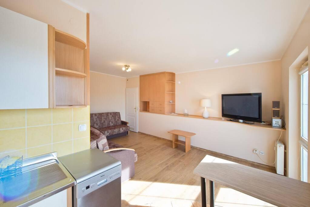 Apartamento Sloneczna Kawalerka Blisko Centrum Z Balkonem I Parkingiem *