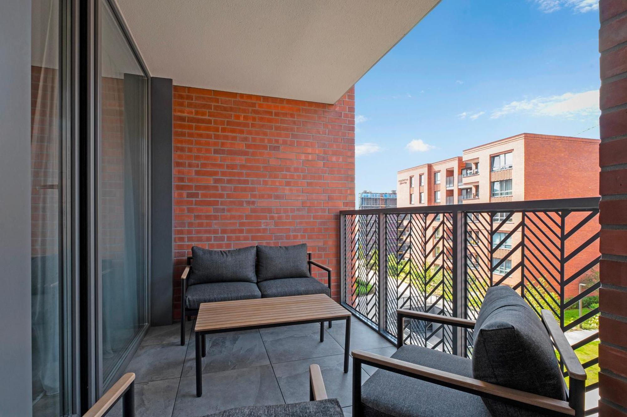 Scala Center Premium With Parking By Lion Apartment