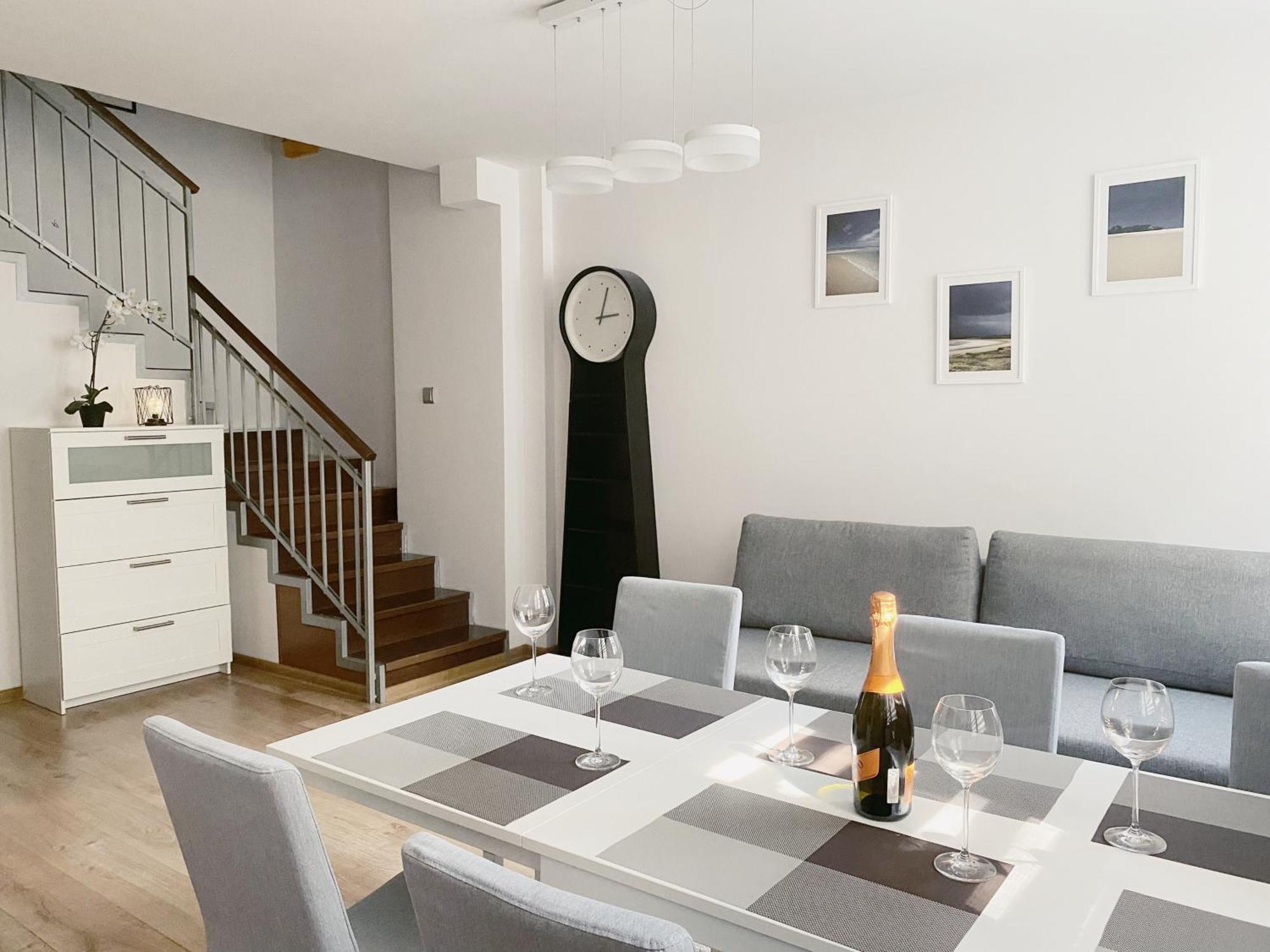 Ogarna Old Town By Renters Apartment