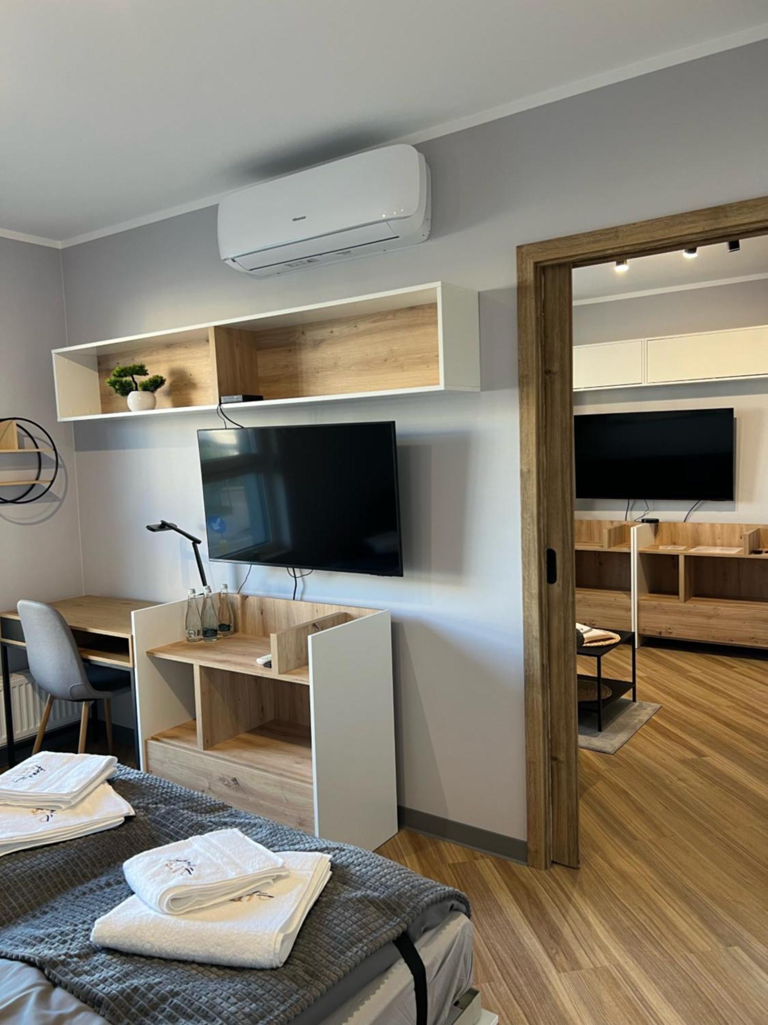 Lts Rent Luxury & Comfortable Letnica