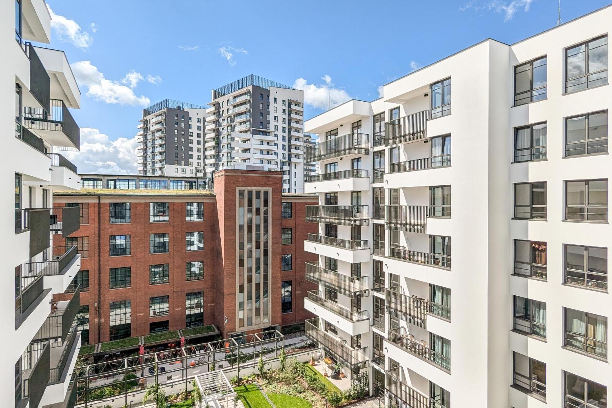 Stylowe Apartmenty Z Parkingiem Popieluszki W Gdansku By Renters Apartment Gdansk
