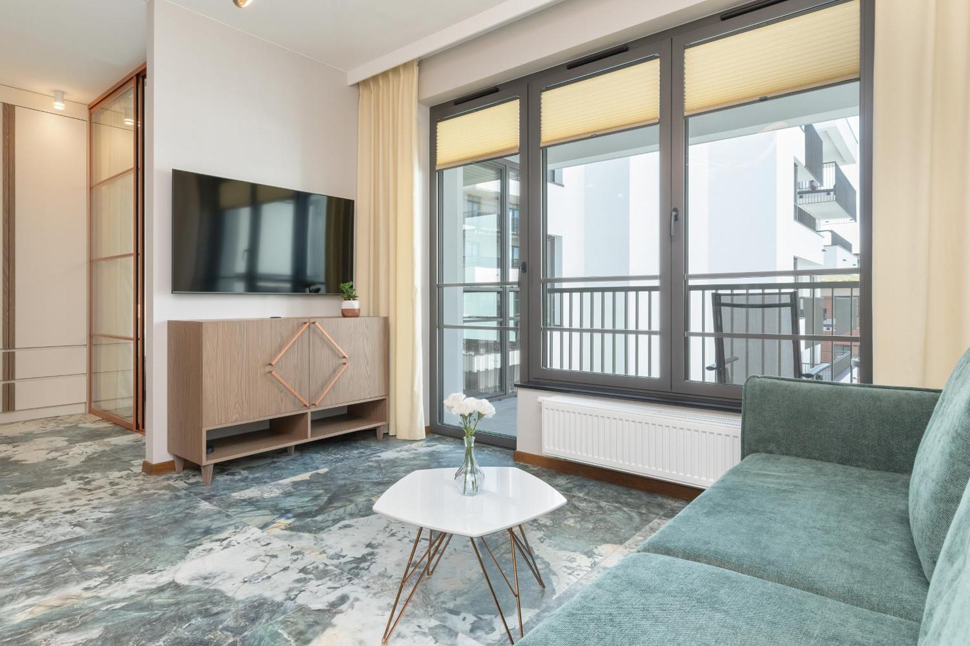 Apartment Stylowe Apartmenty Z Parkingiem Popieluszki W Gdansku By Renters