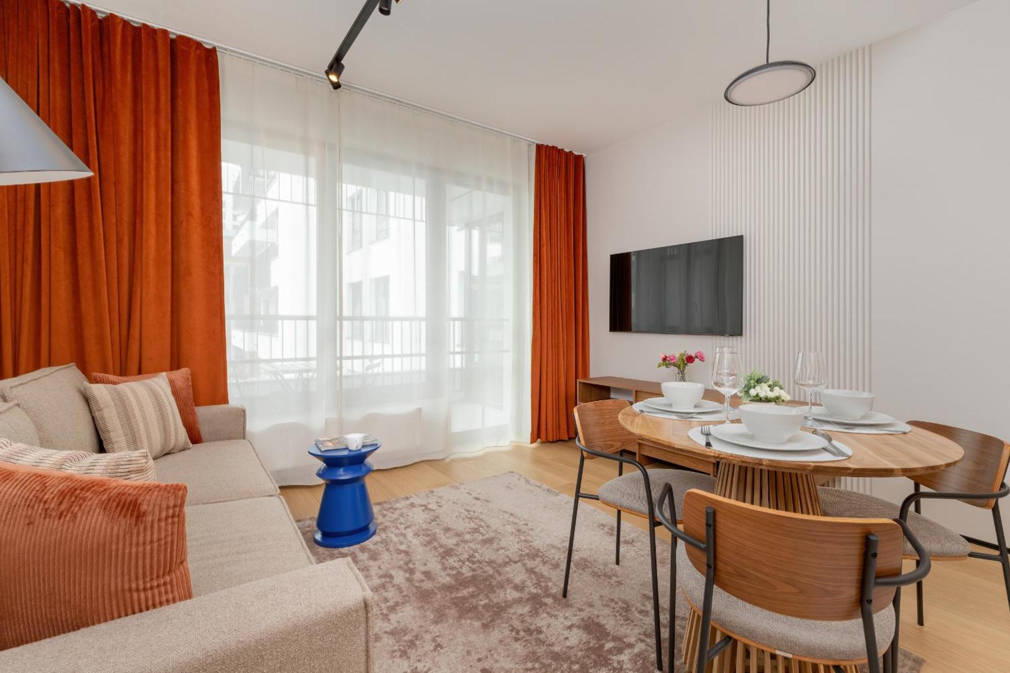 Stylowe Apartmenty Z Parkingiem Popieluszki W Gdansku By Renters Apartment Gdansk