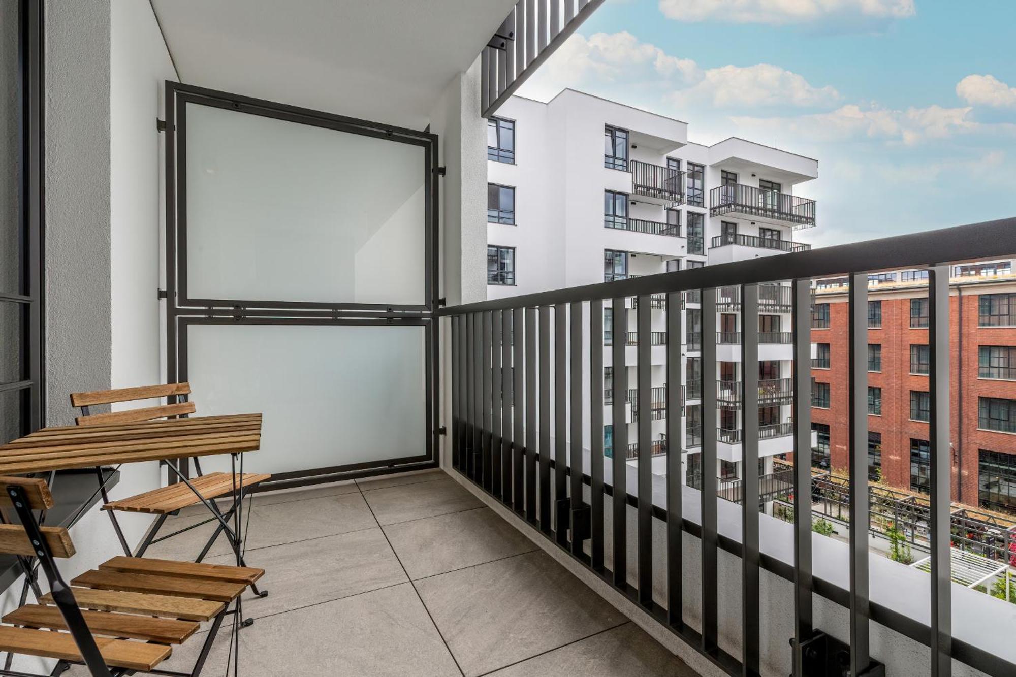 Apartment Stylowe Apartmenty Z Parkingiem Popieluszki W Gdansku By Renters Gdansk