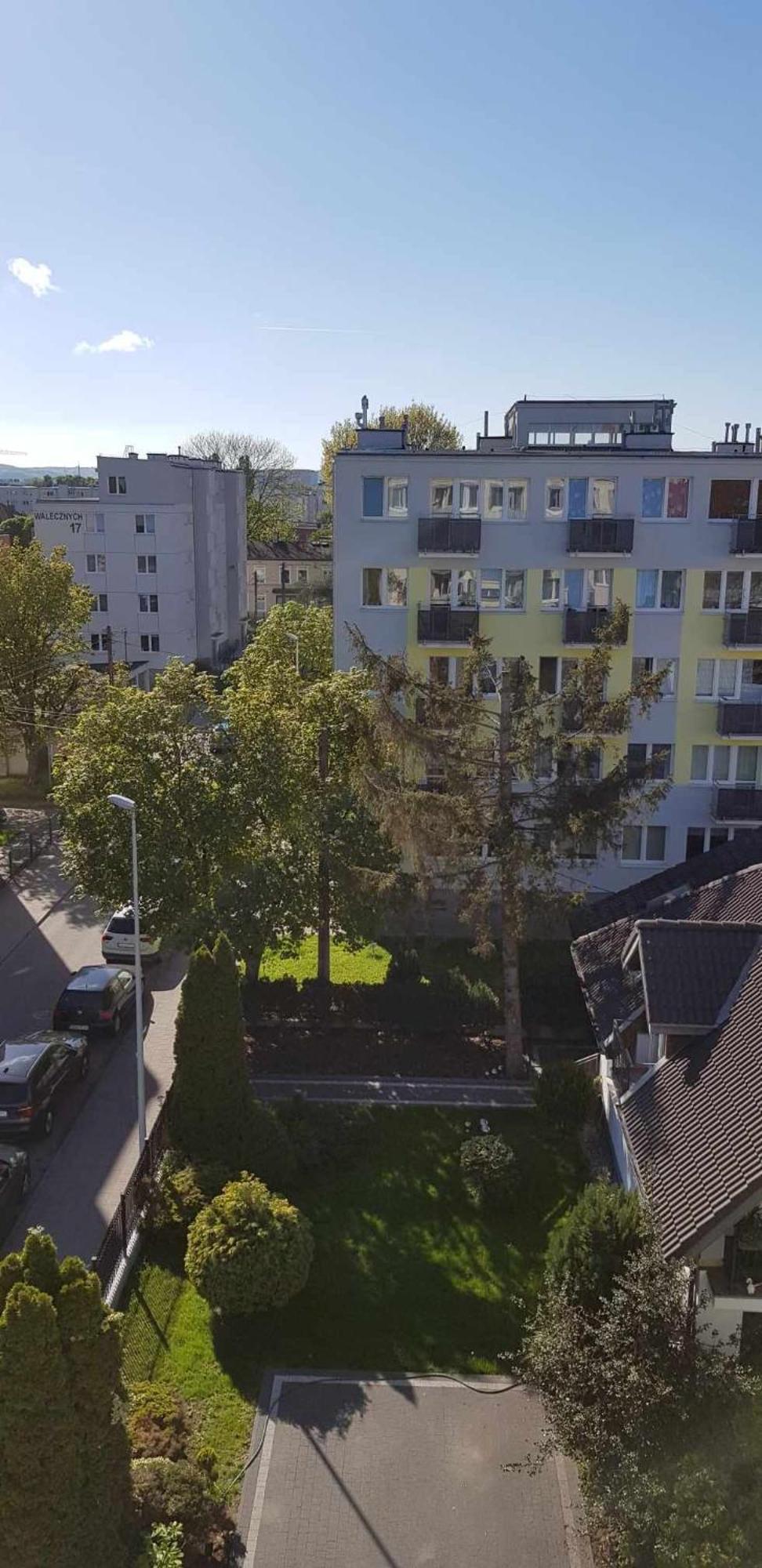 Walecznych 10, Brzezno